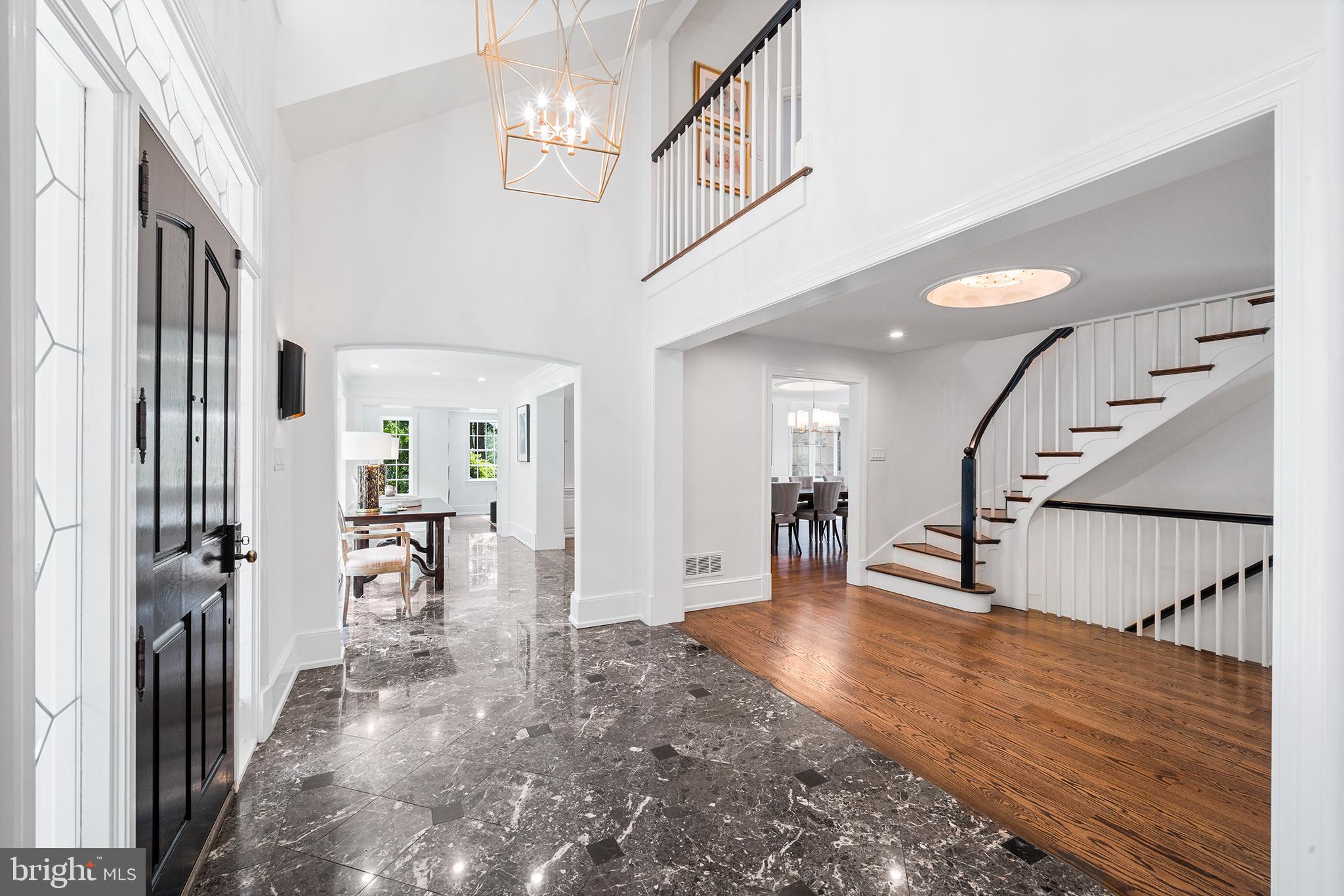 RADNOR HUNT - Residential