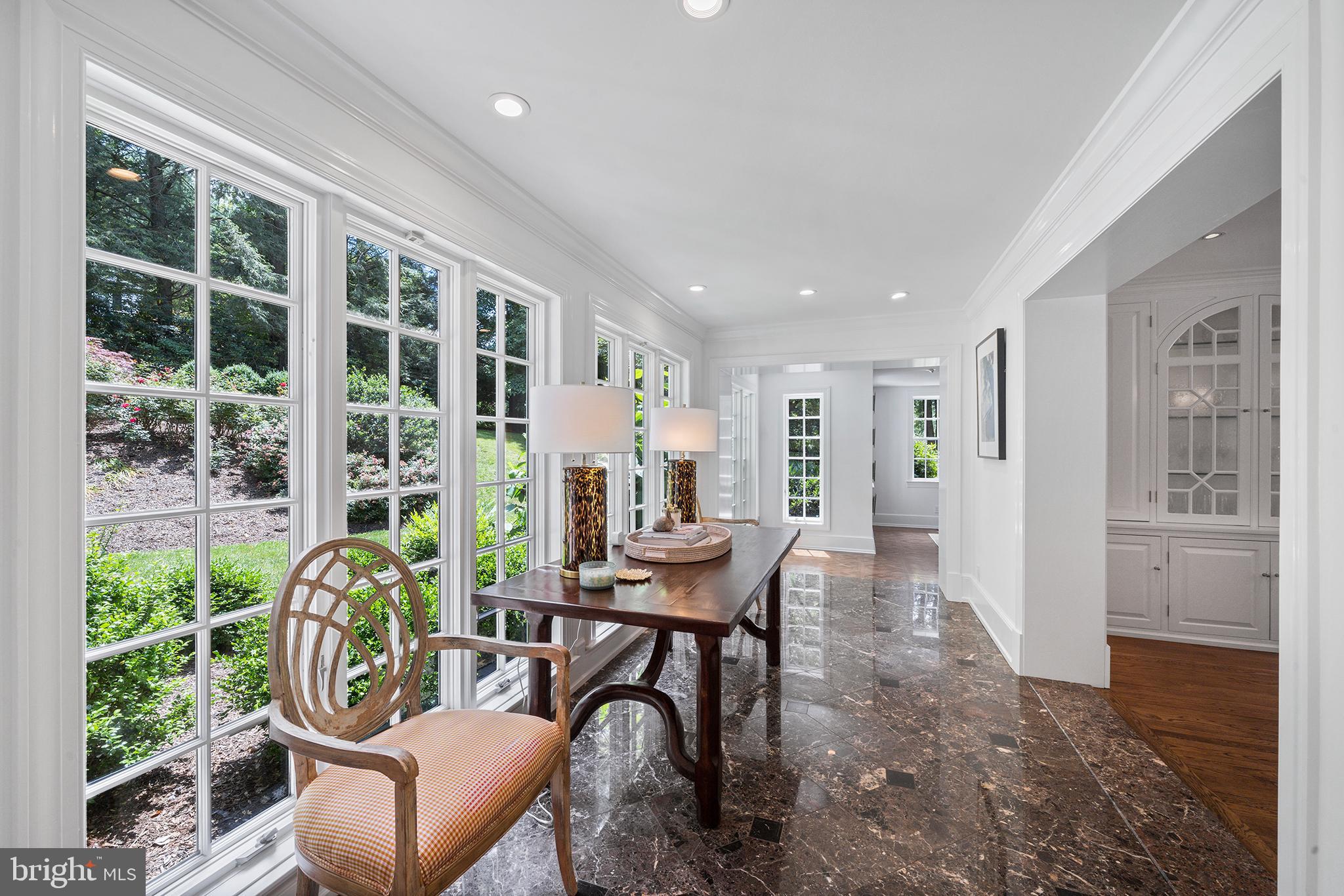 RADNOR HUNT - Residential