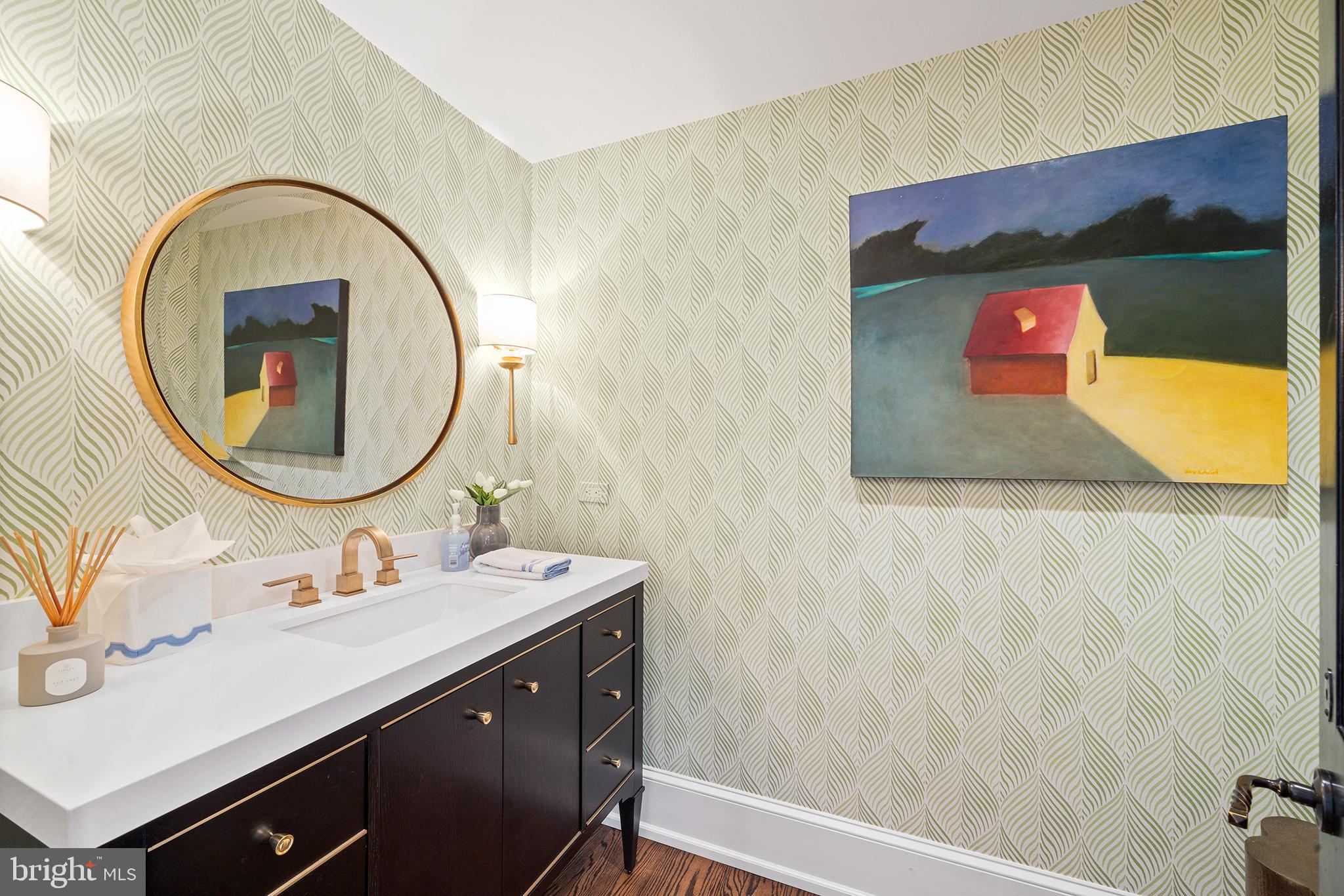 RADNOR HUNT - Residential