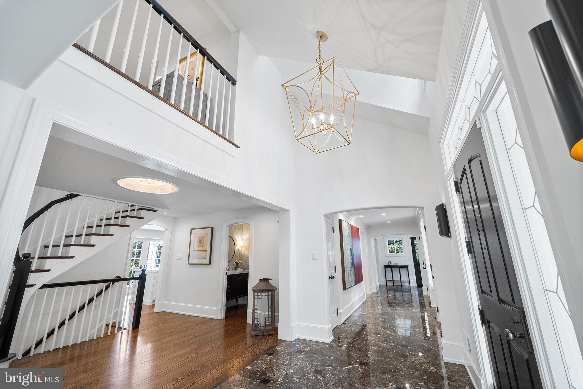 RADNOR HUNT - Residential