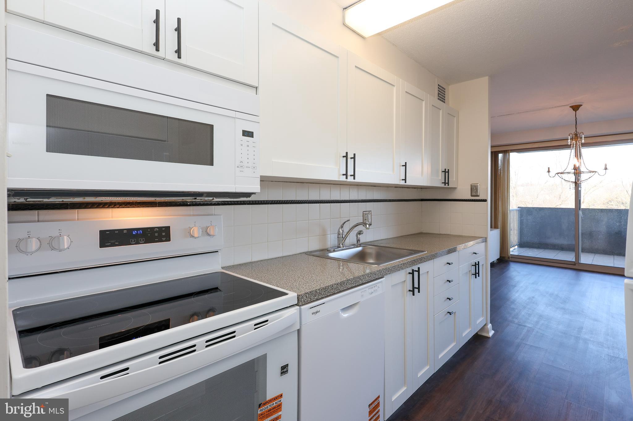 GREEN HILL - Residential