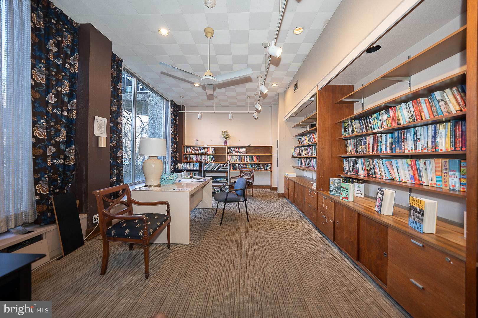 GREEN HILL - Residential