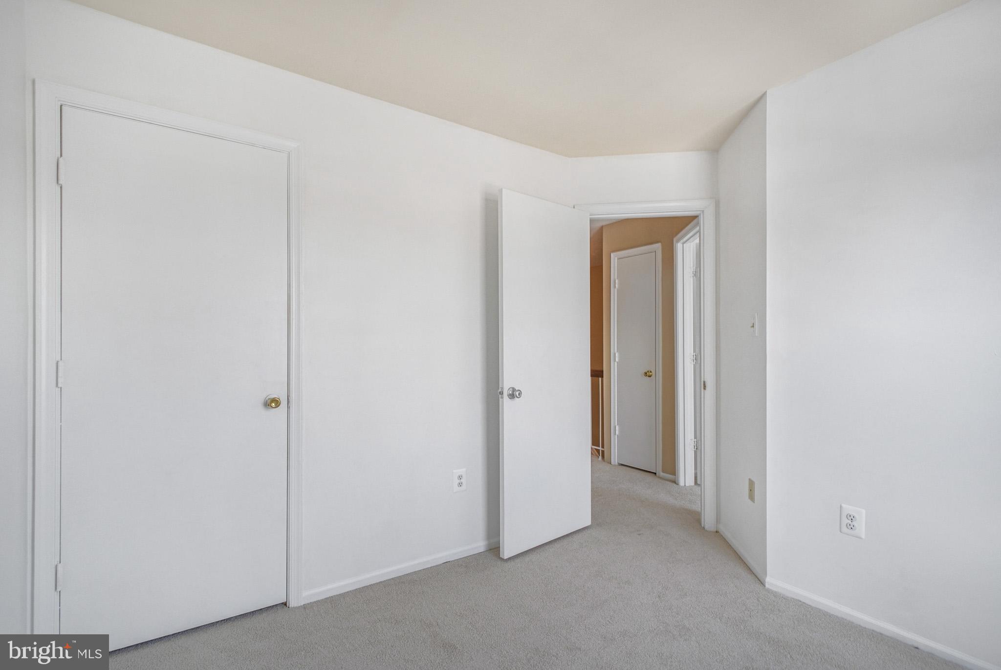 STONE RIVER - Residential