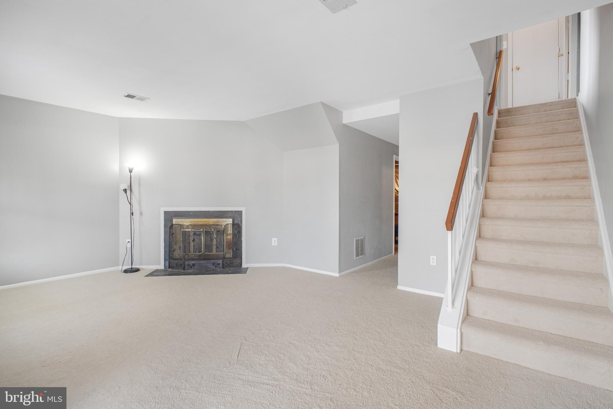 STONE RIVER - Residential