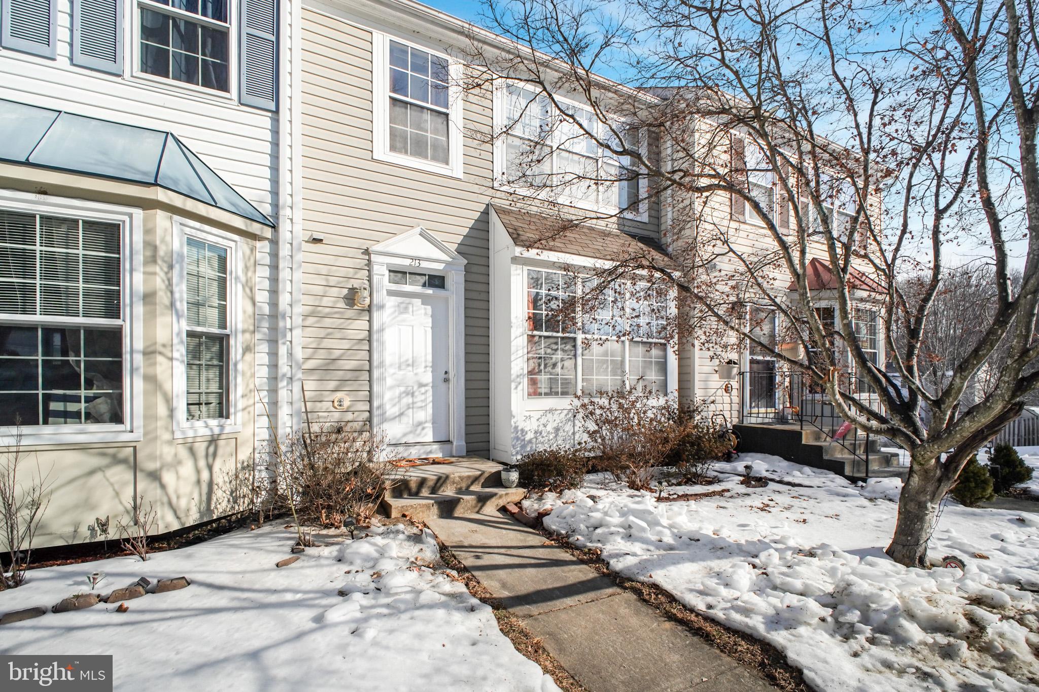 STONE RIVER - Residential