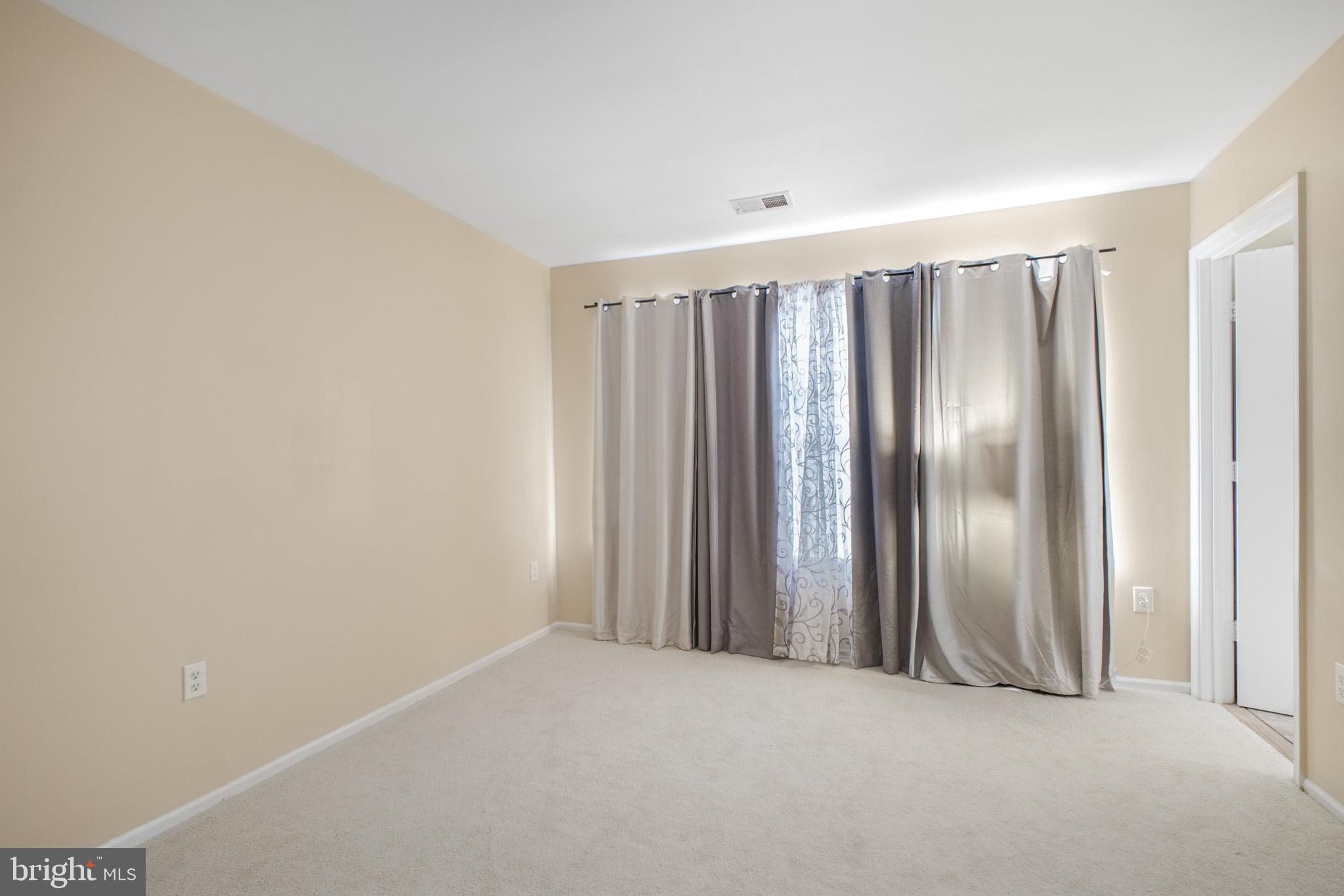 STONE RIVER - Residential