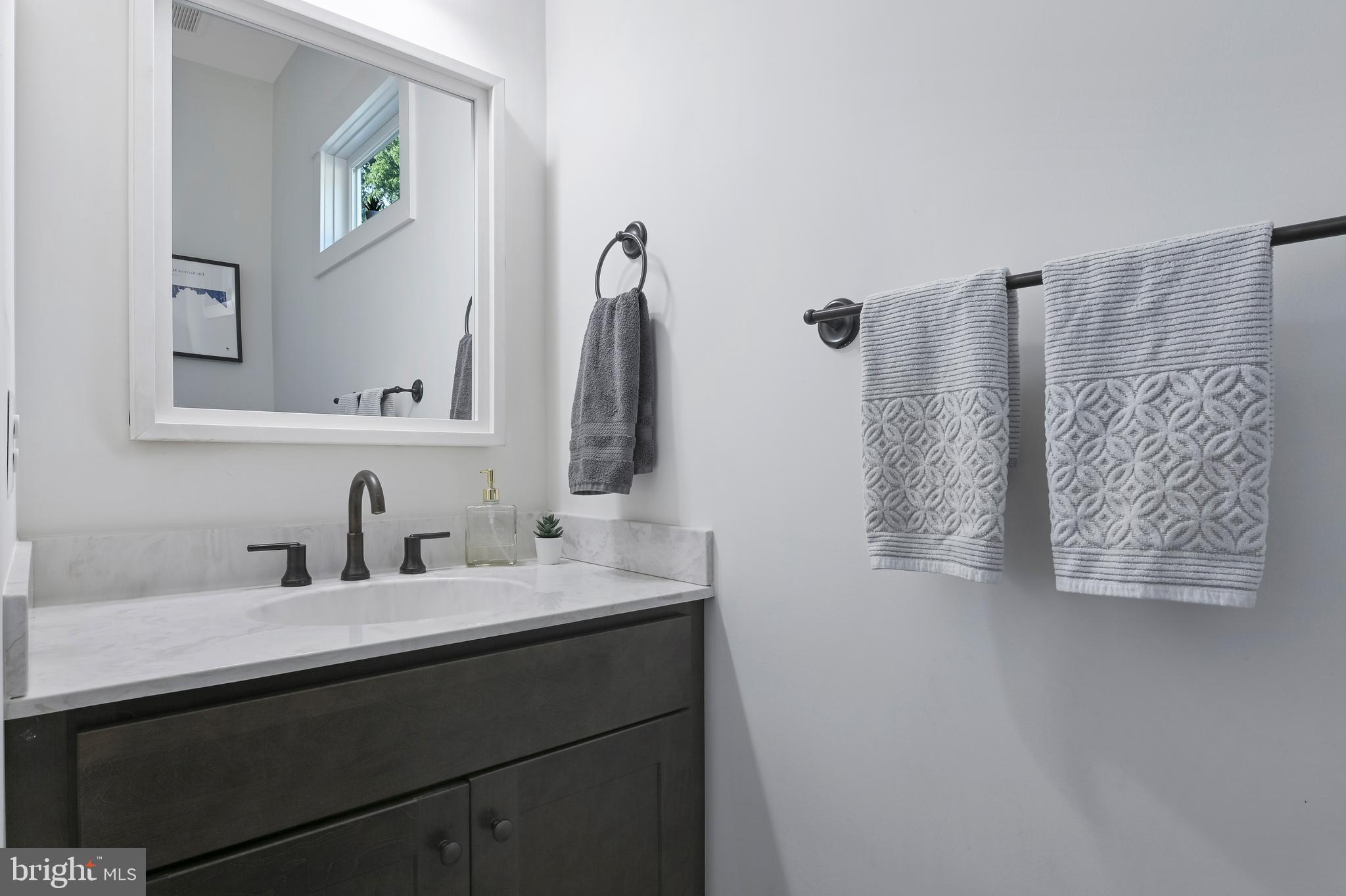 SELBY ON THE BAY - Residential