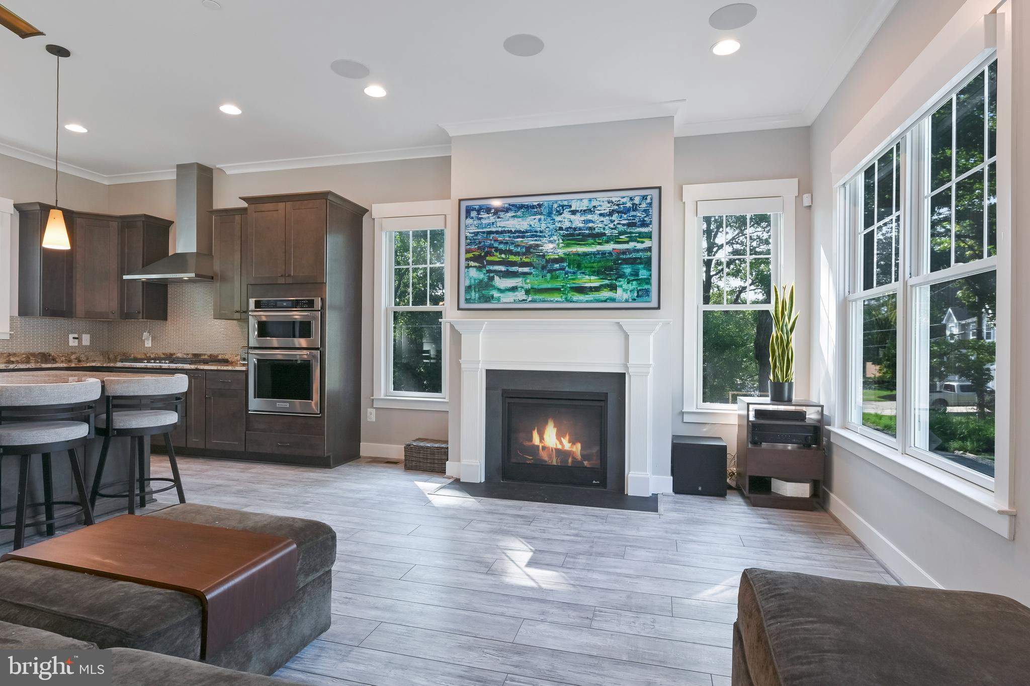 SELBY ON THE BAY - Residential