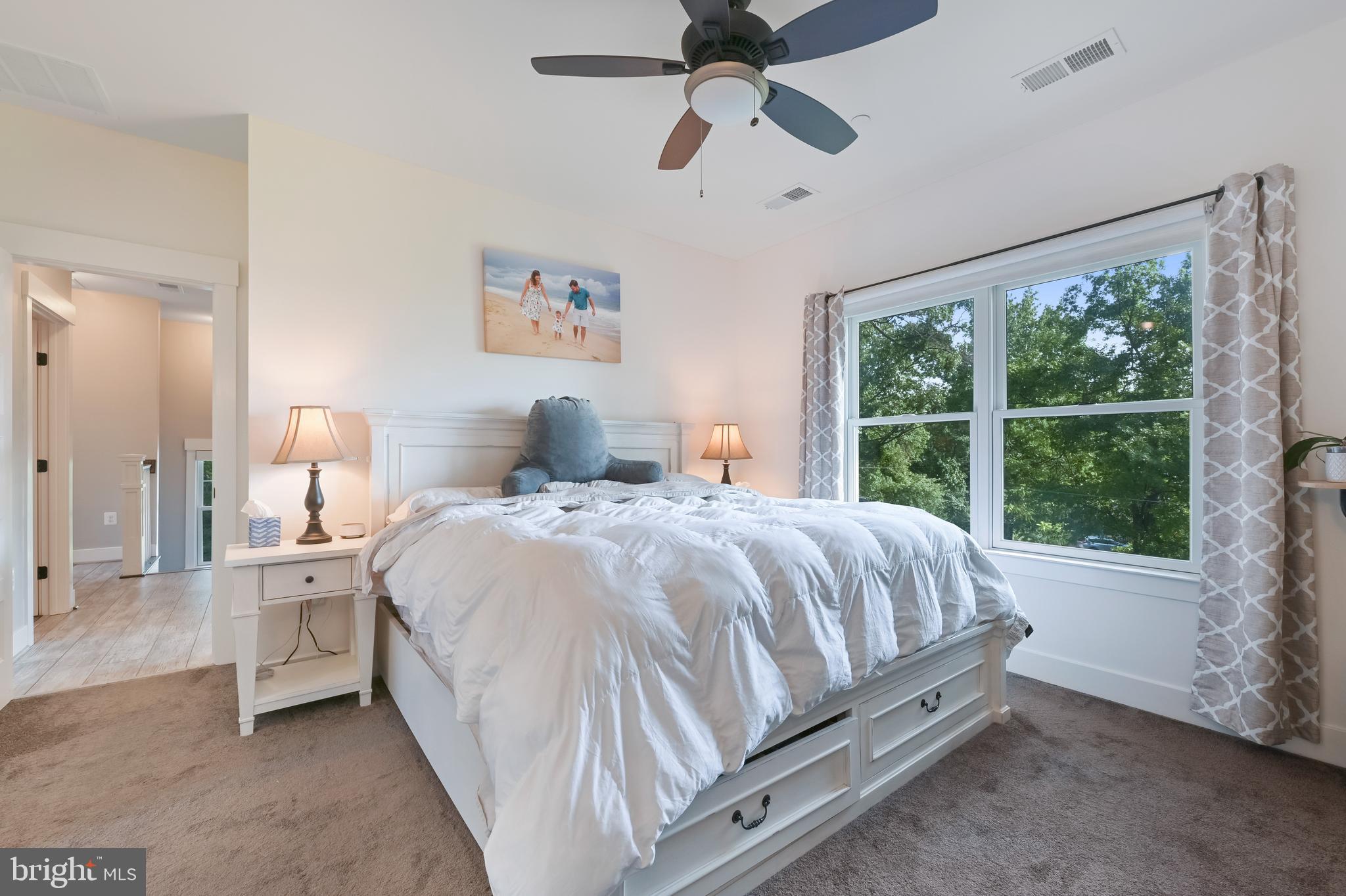 SELBY ON THE BAY - Residential