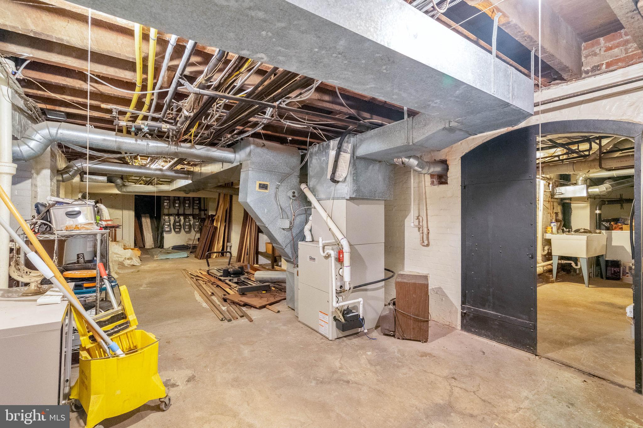 ART MUSEUM AREA - Residential