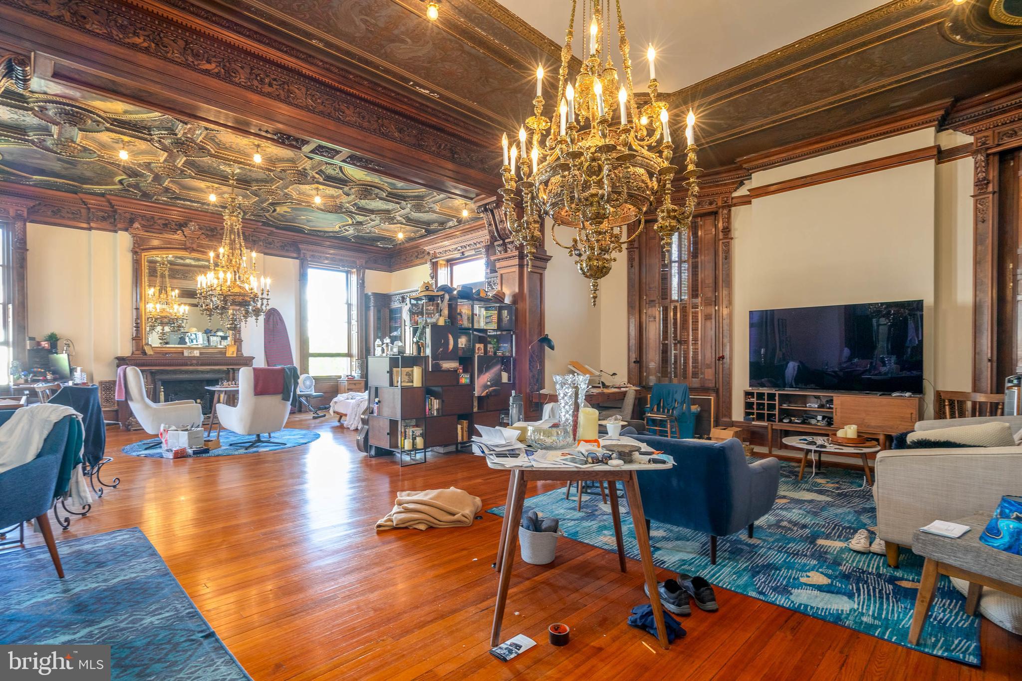 ART MUSEUM AREA - Residential