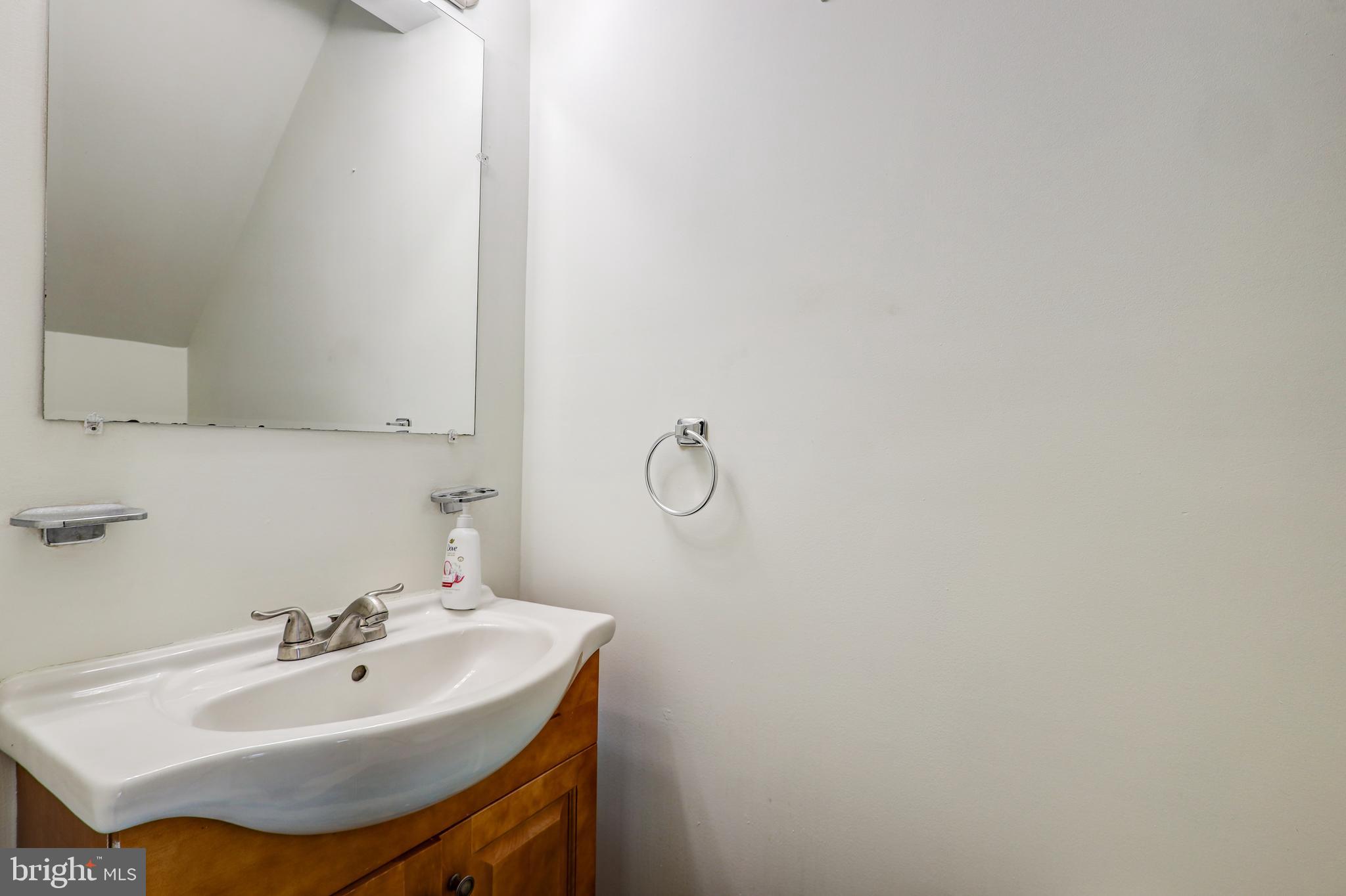 KENT VILLAGE - Residential