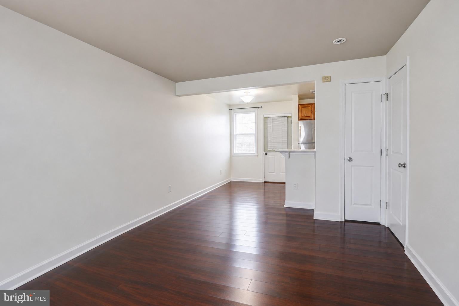 2512 KENT VILLAGE DRIVE