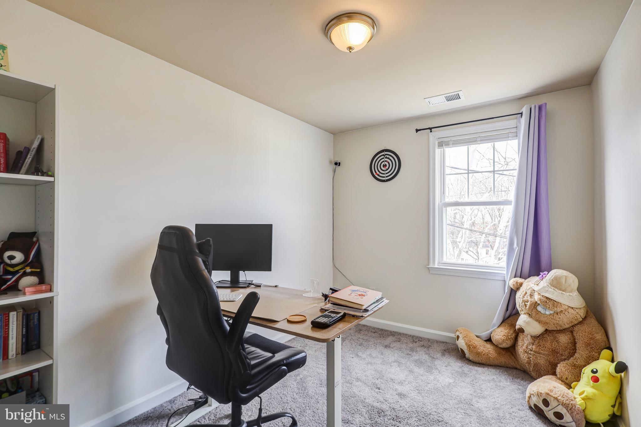 KENT VILLAGE - Residential