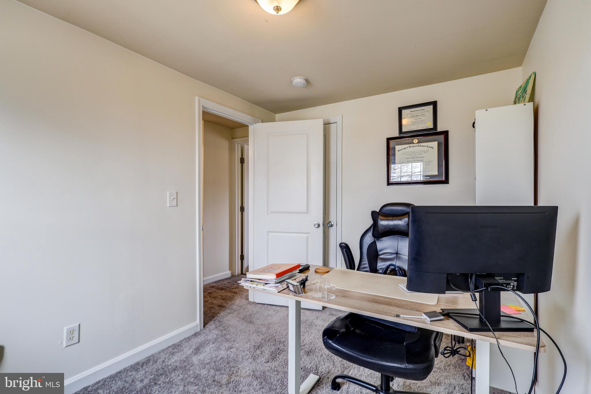 KENT VILLAGE - Residential