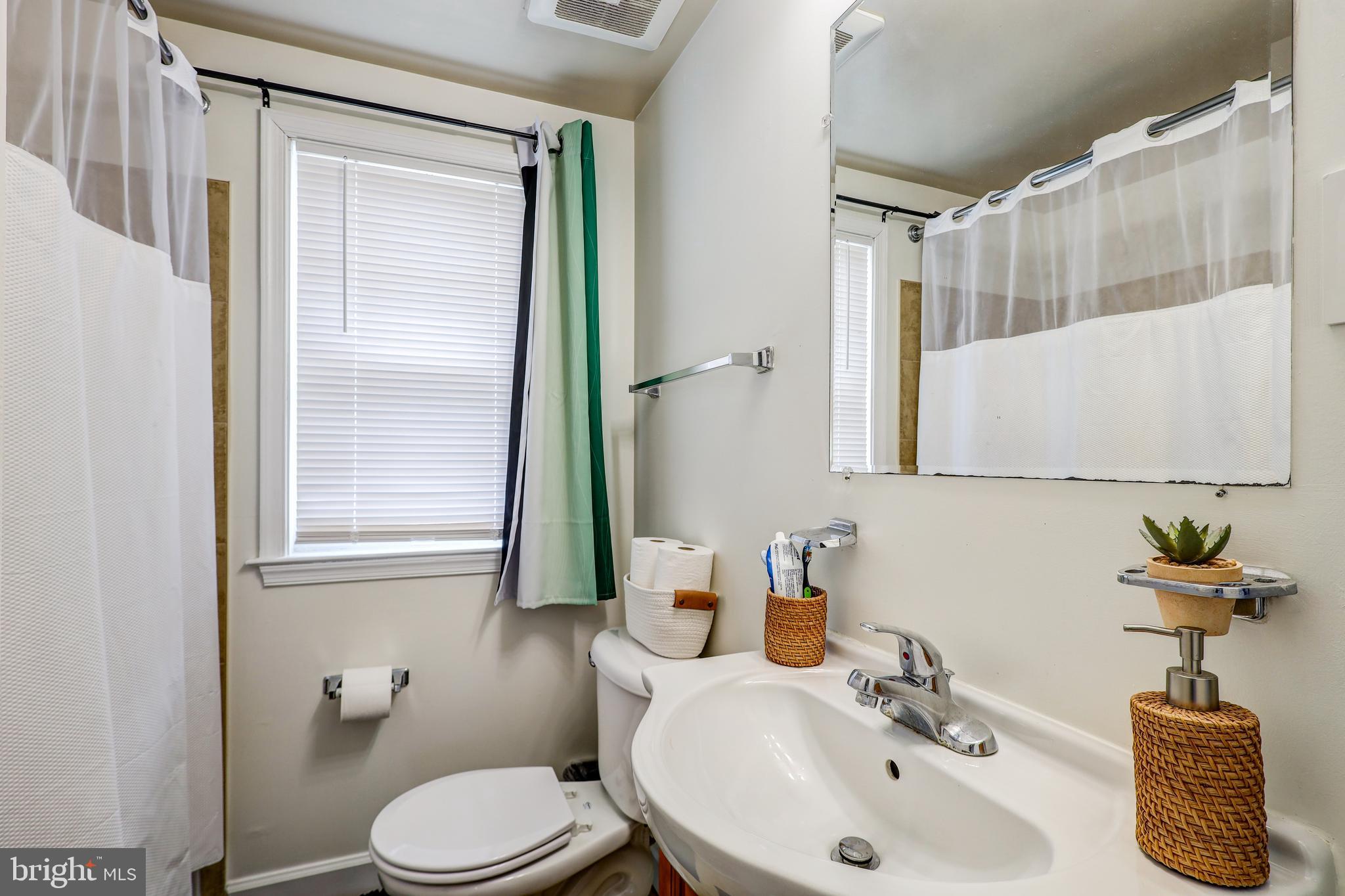 KENT VILLAGE - Residential