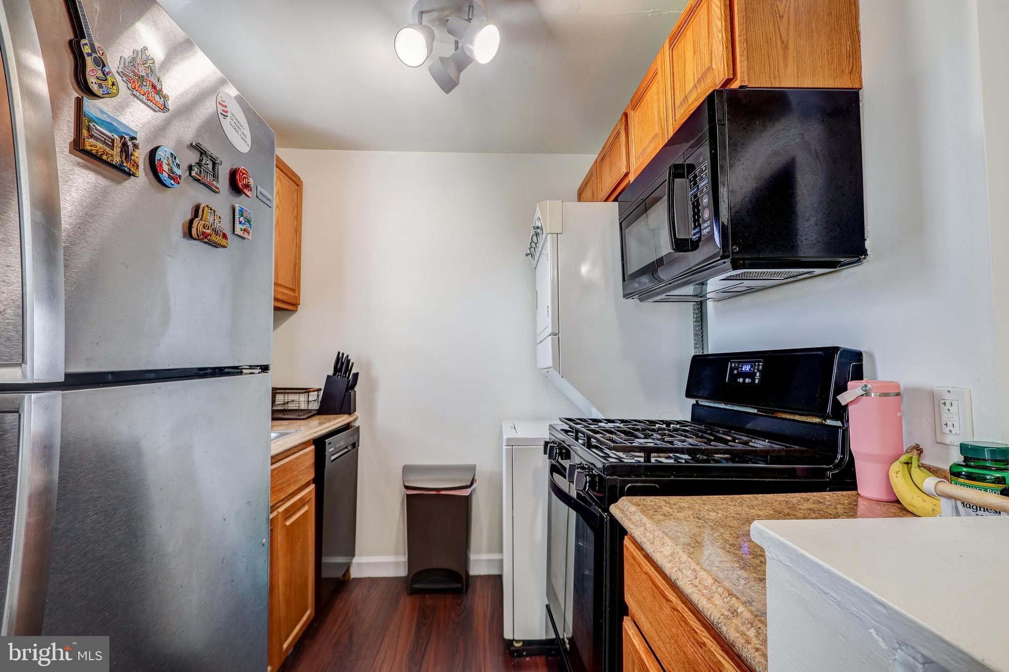 KENT VILLAGE - Residential