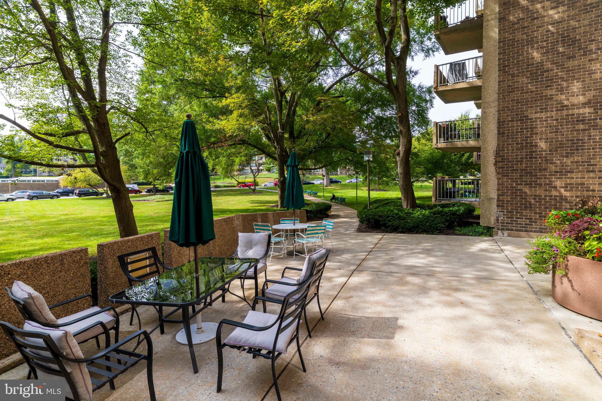 GREEN HILL - Residential