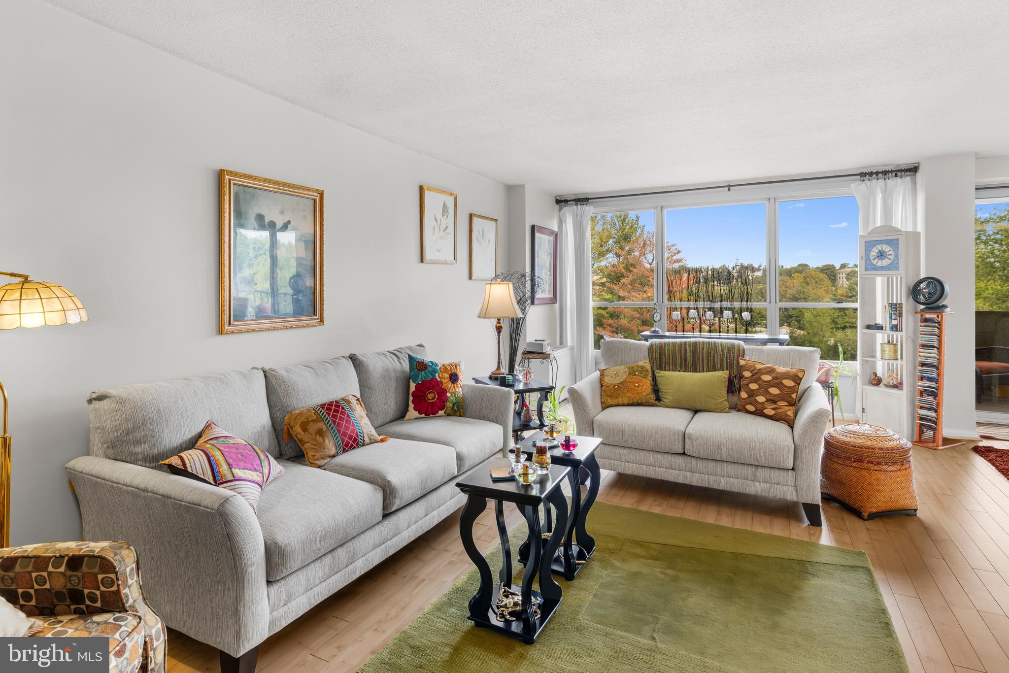 GREEN HILL - Residential