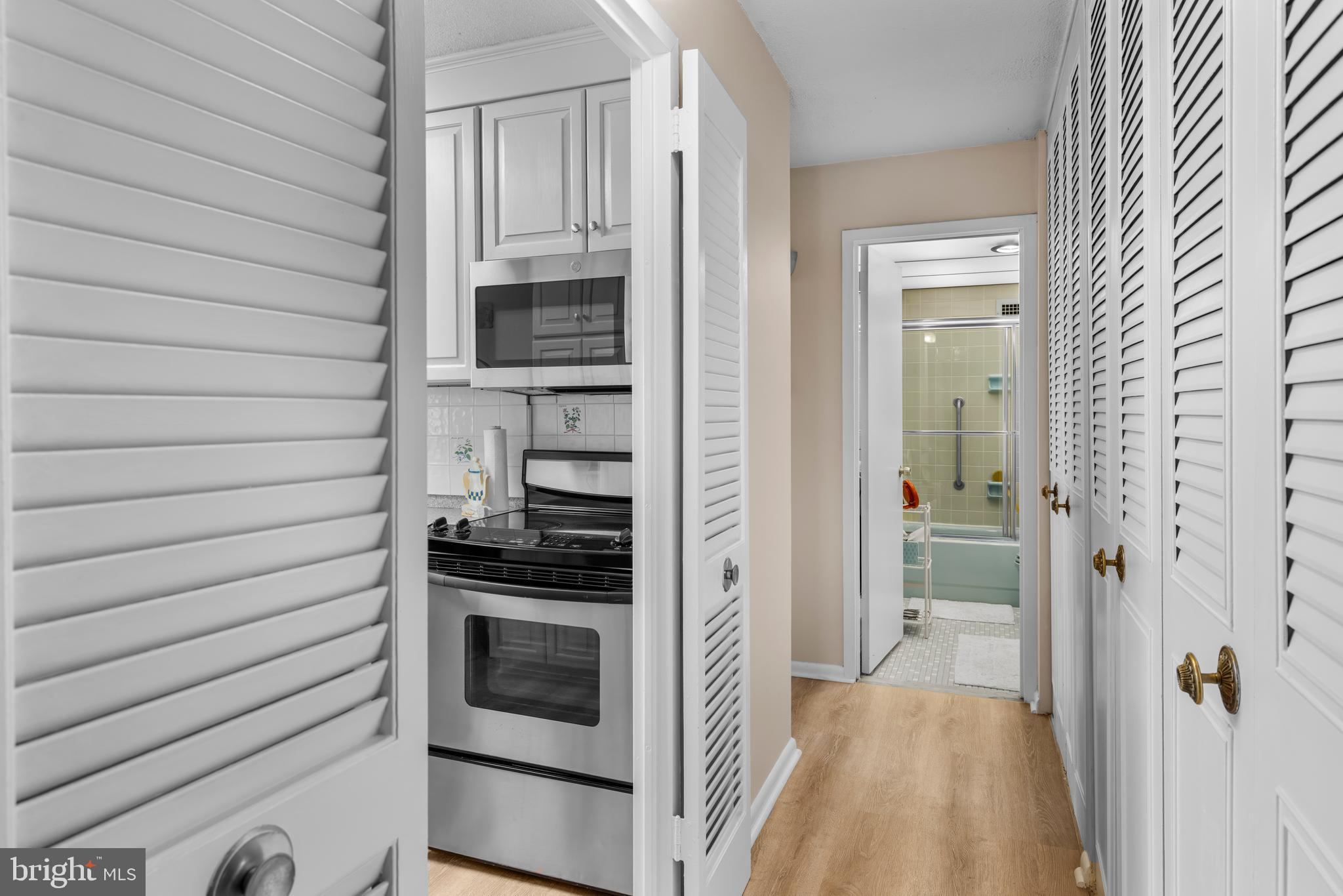 GREEN HILL - Residential