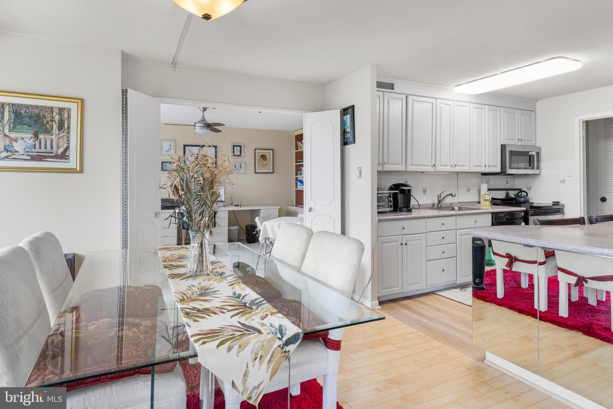 GREEN HILL - Residential