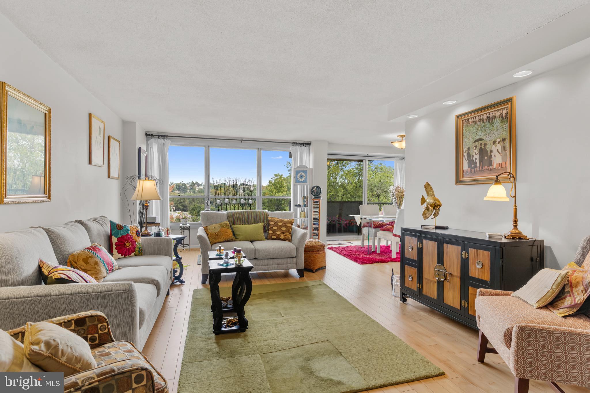 GREEN HILL - Residential