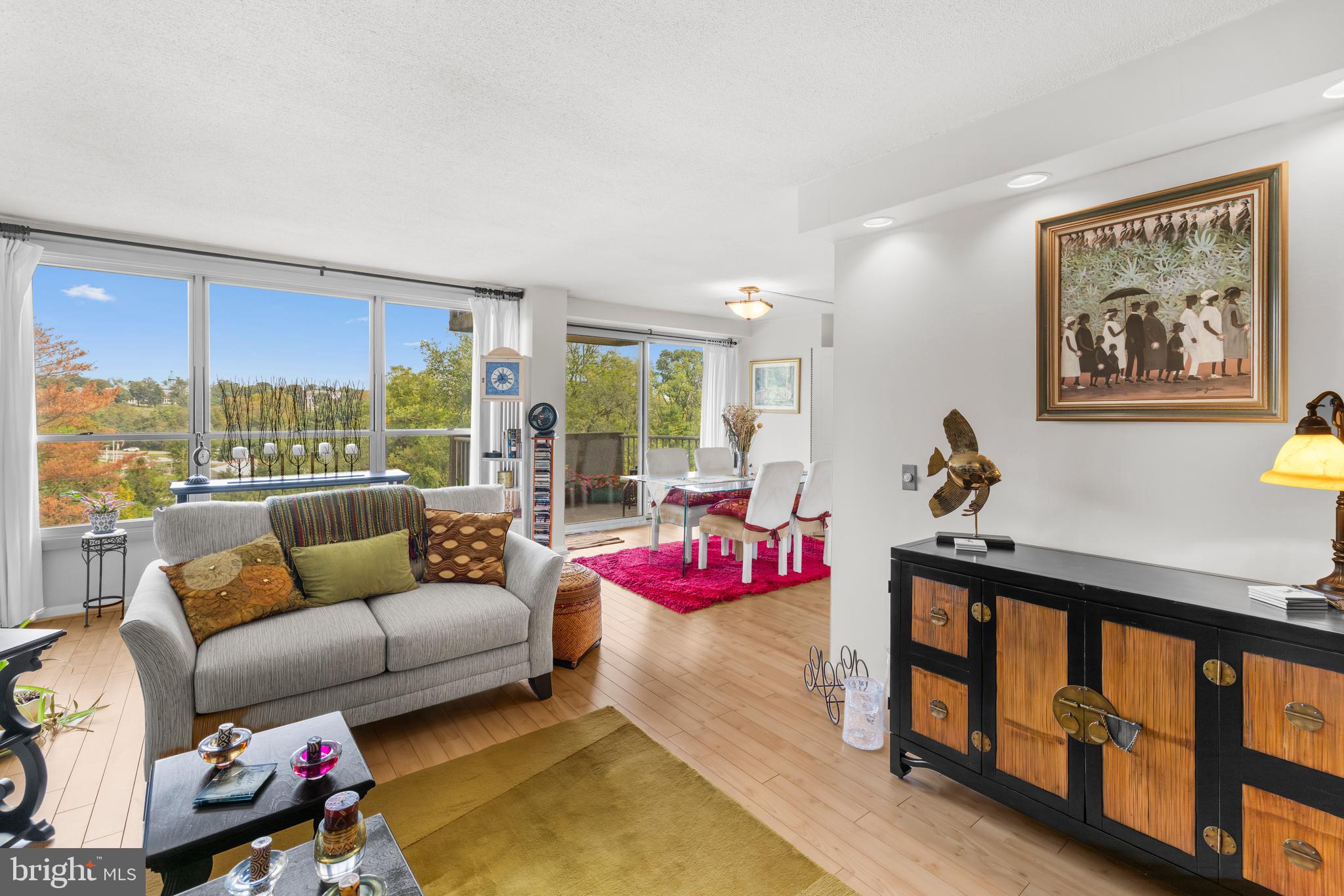 GREEN HILL - Residential