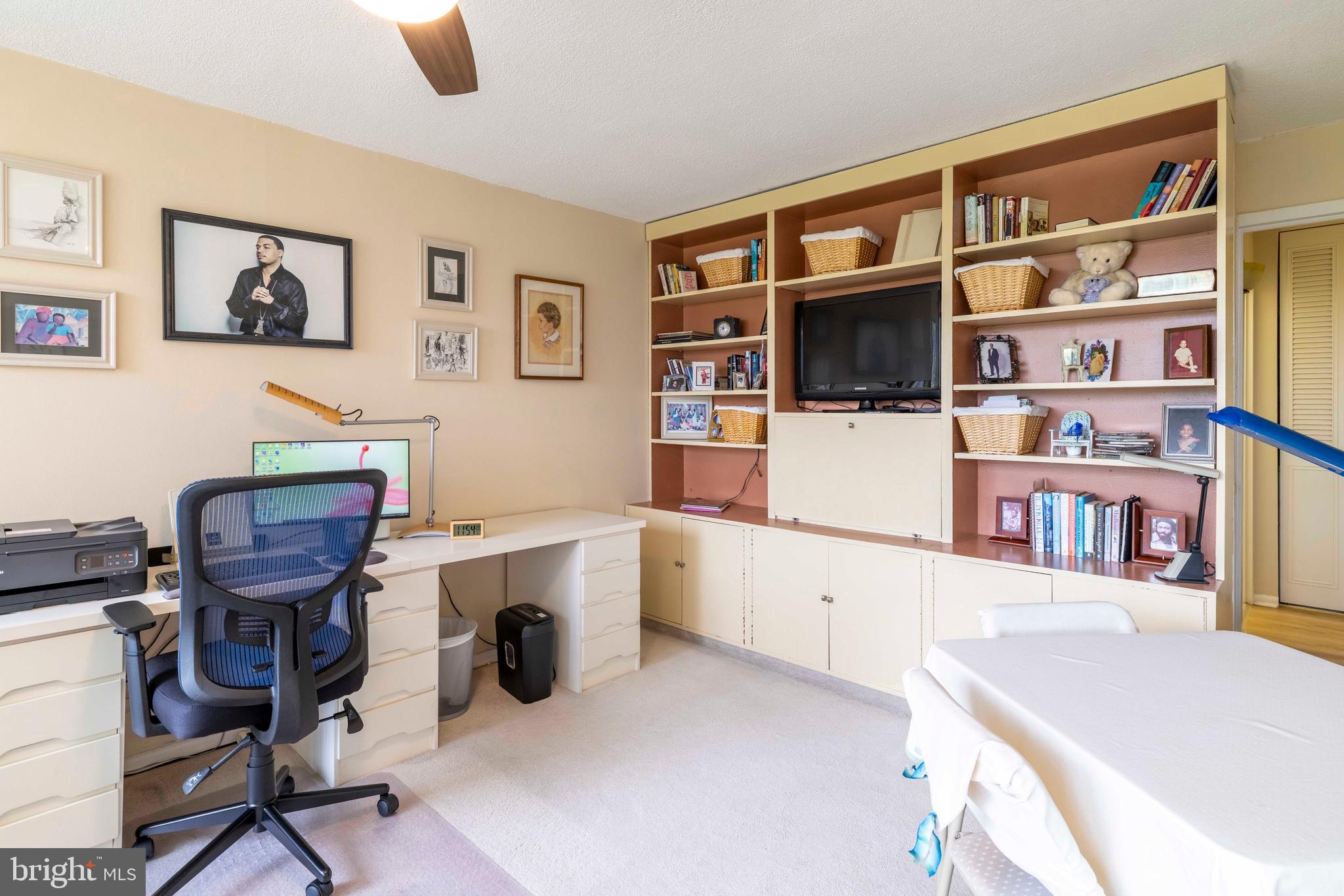 GREEN HILL - Residential