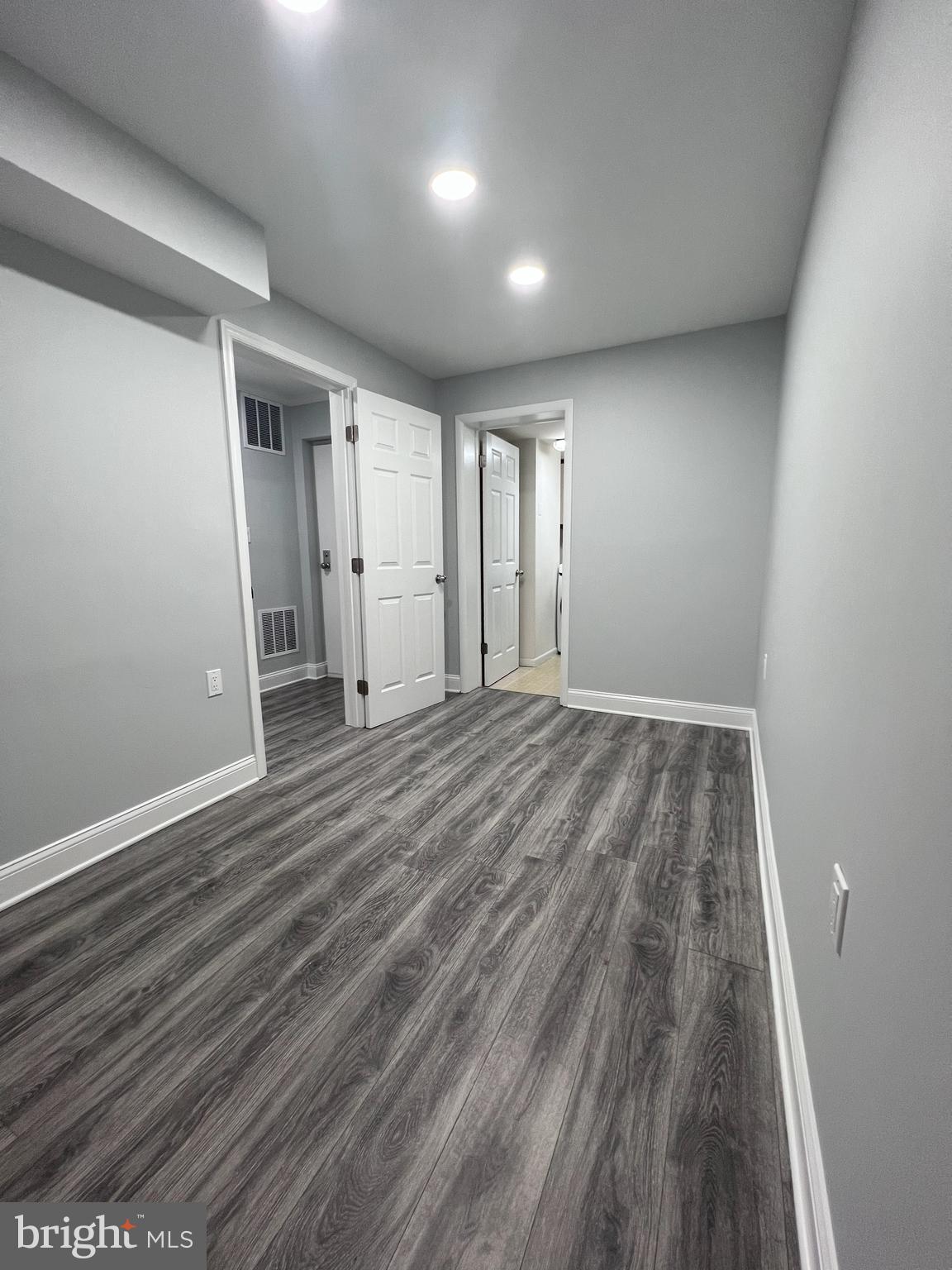 TIMONIUM - Residential Lease