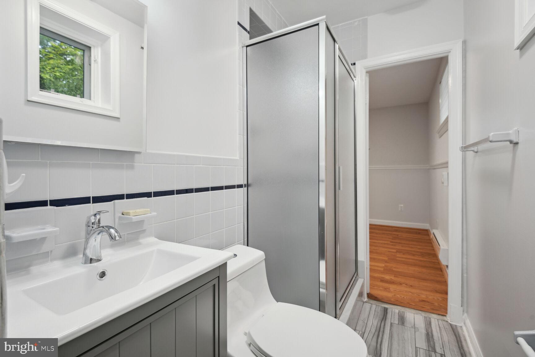 TULIP HILL - Residential