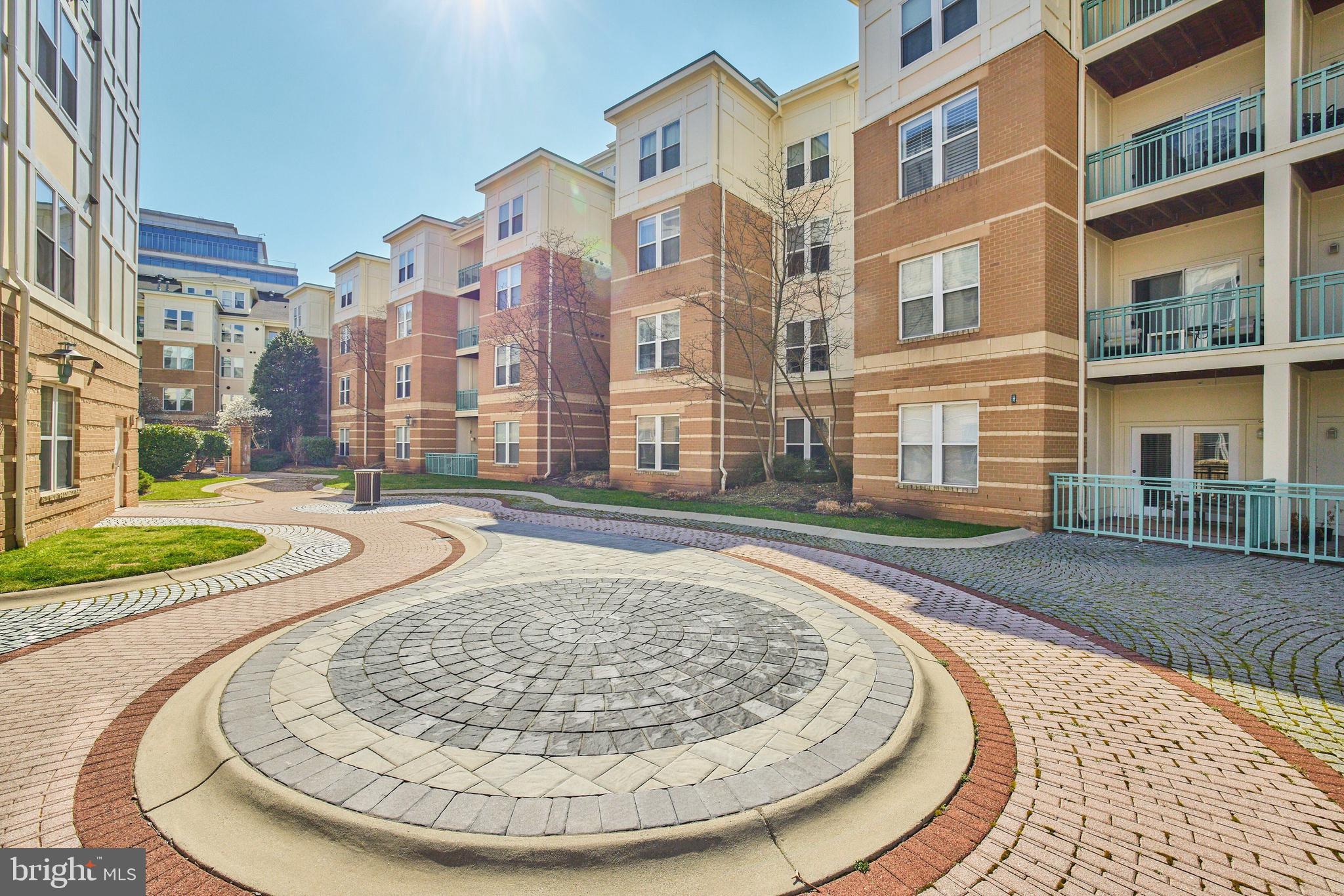 MARKET STREET AT TOWN CENTER - Residential
