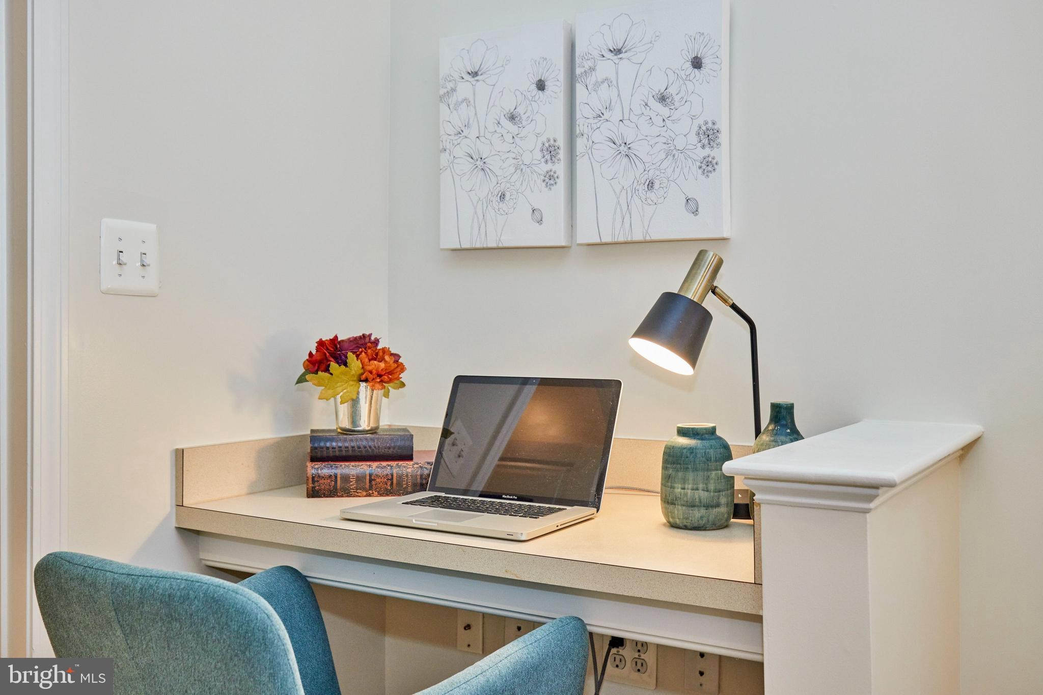 MARKET STREET AT TOWN CENTER - Residential