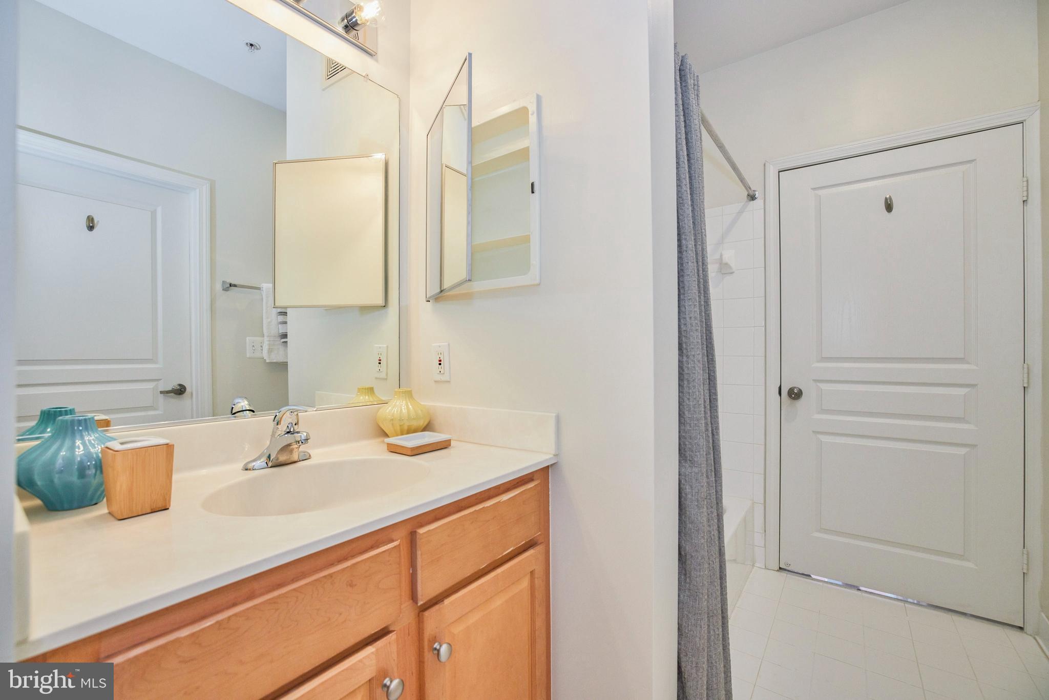 MARKET STREET AT TOWN CENTER - Residential