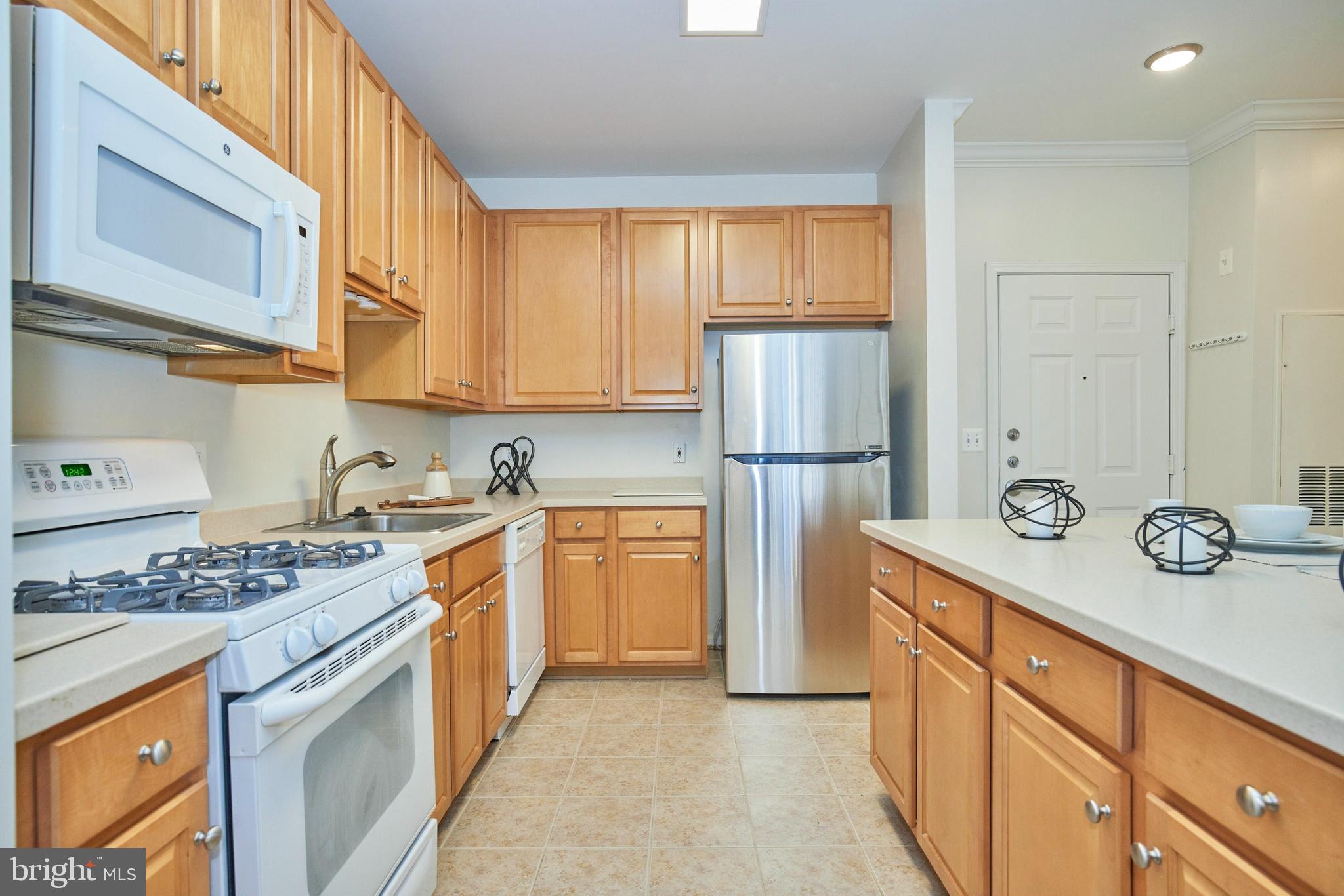 MARKET STREET AT TOWN CENTER - Residential