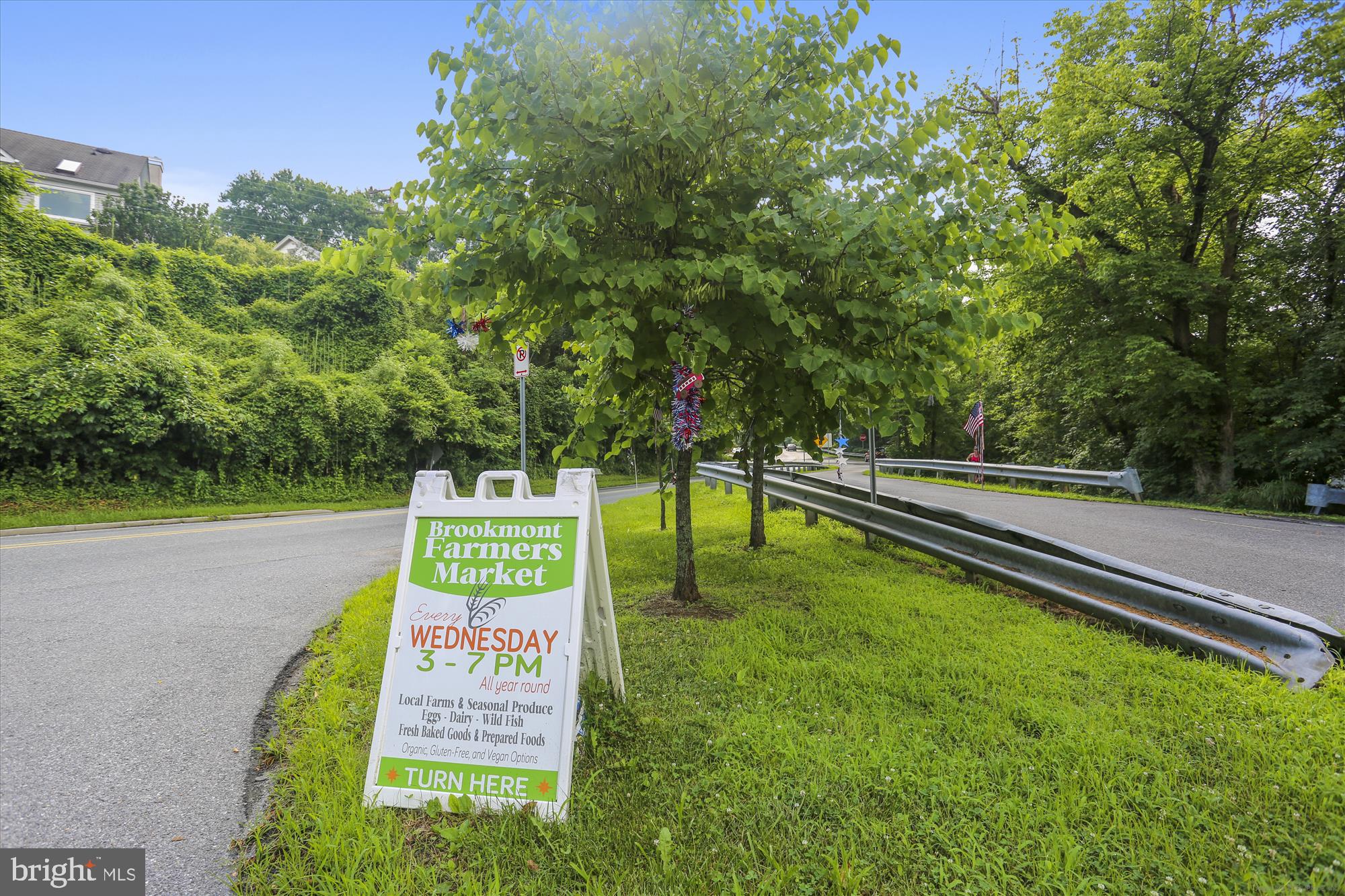 BROOKMONT - Residential