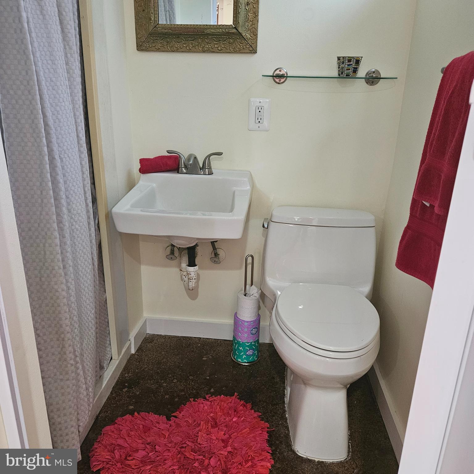 BROOKMONT - Residential