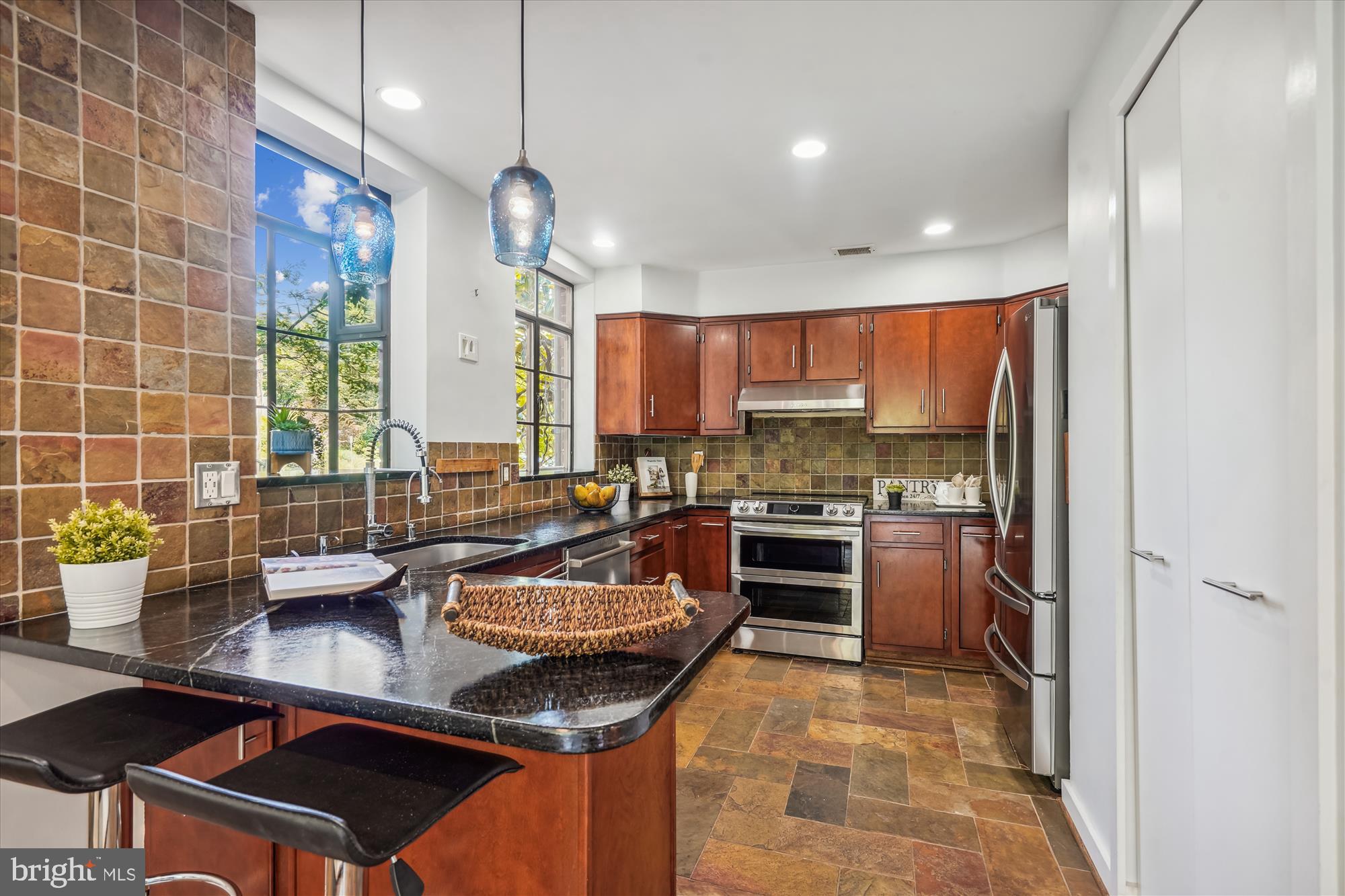 BROOKMONT - Residential