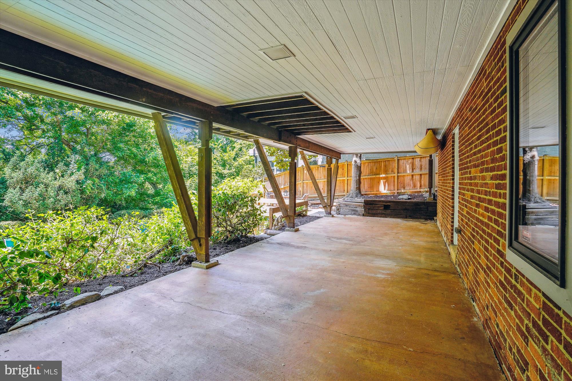 BROOKMONT - Residential