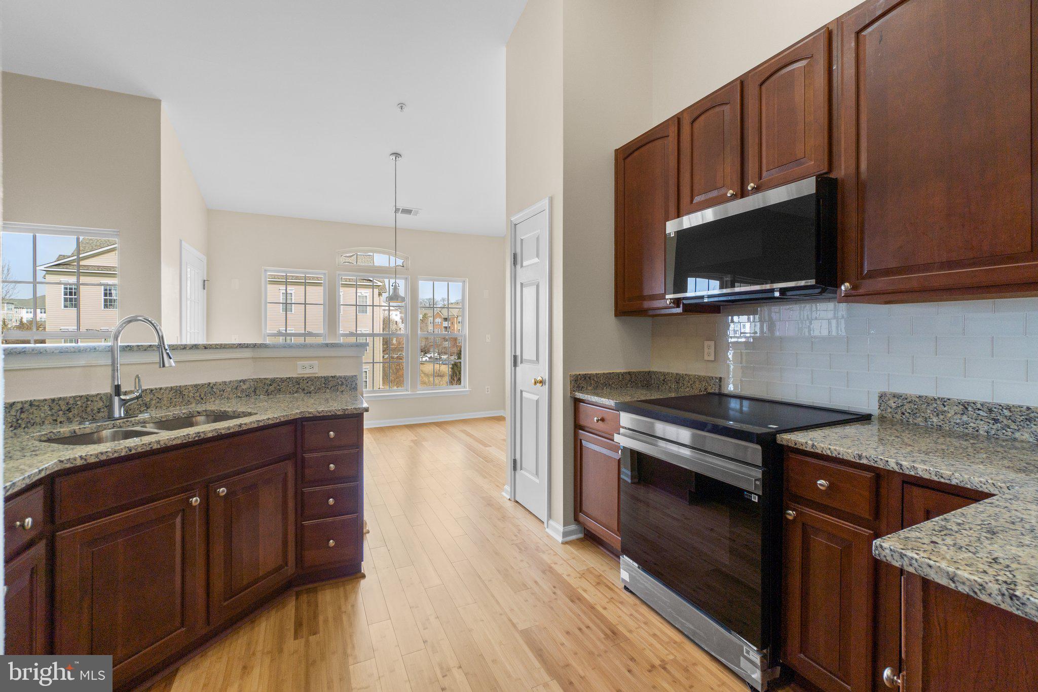 VILLAGE OF MILL RUN - Residential