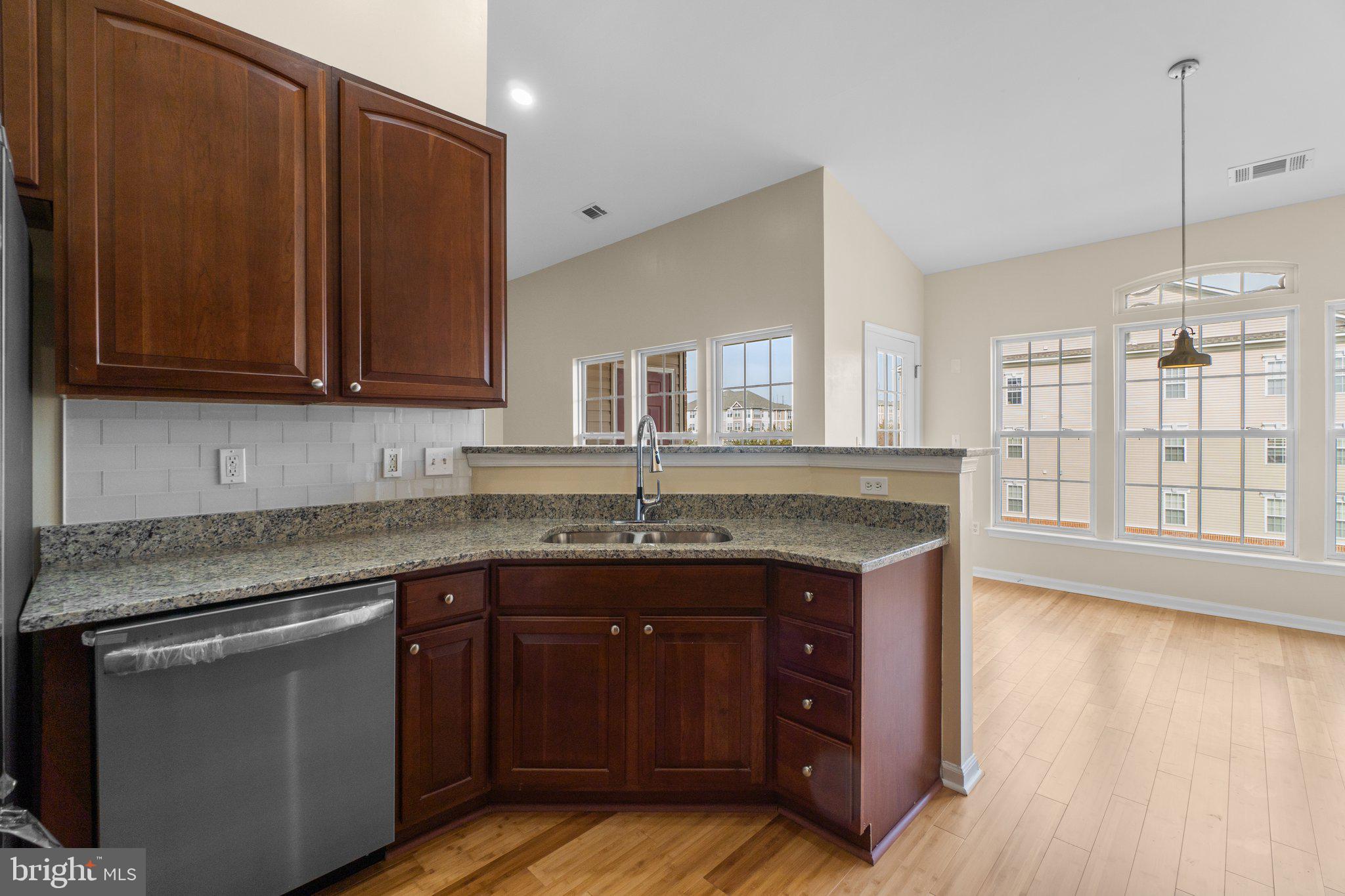 VILLAGE OF MILL RUN - Residential