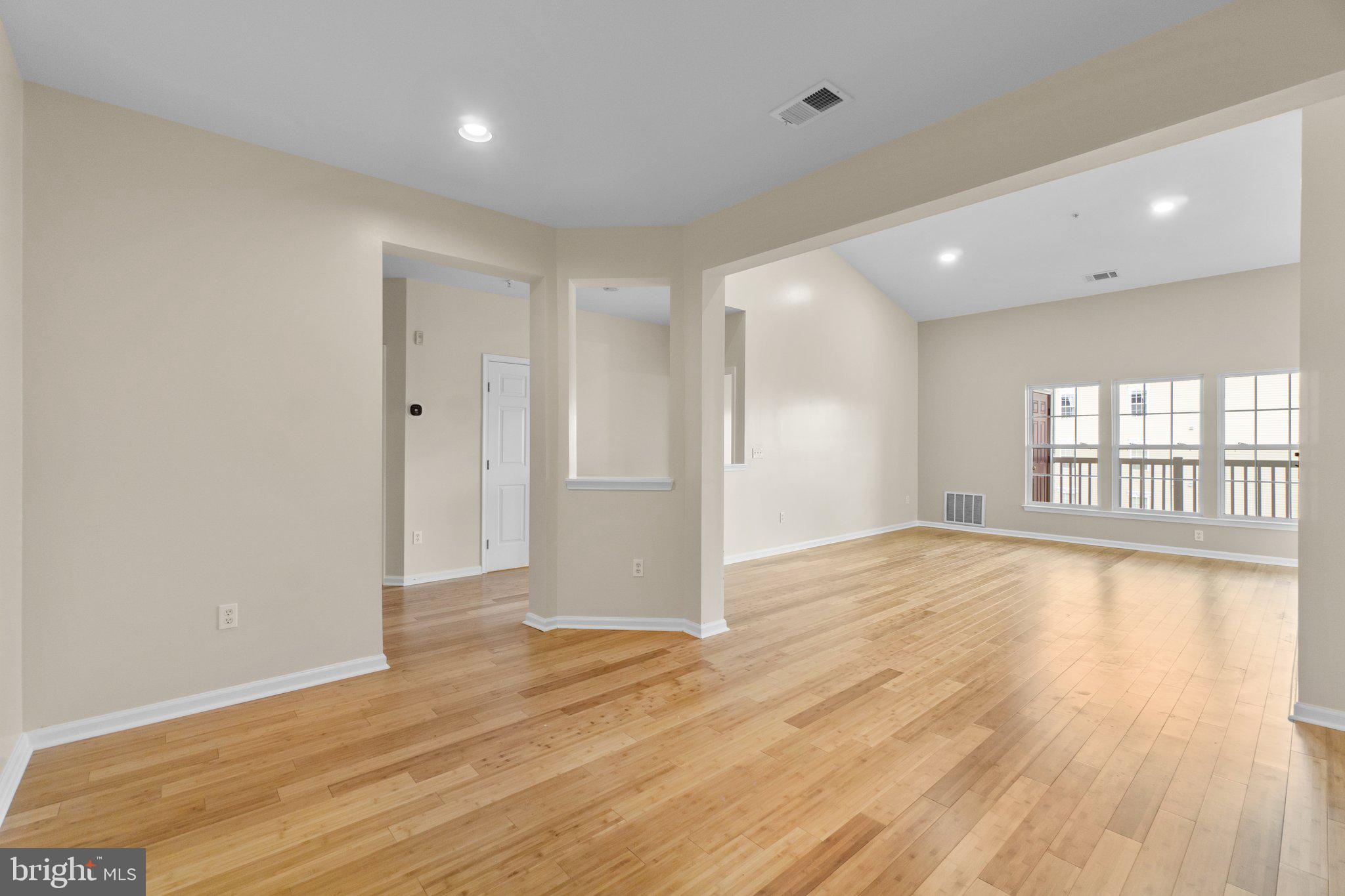 VILLAGE OF MILL RUN - Residential