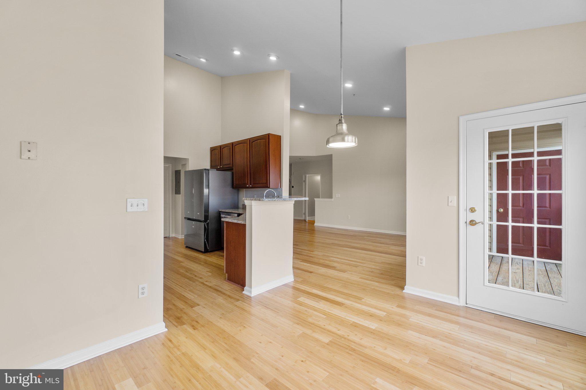 VILLAGE OF MILL RUN - Residential