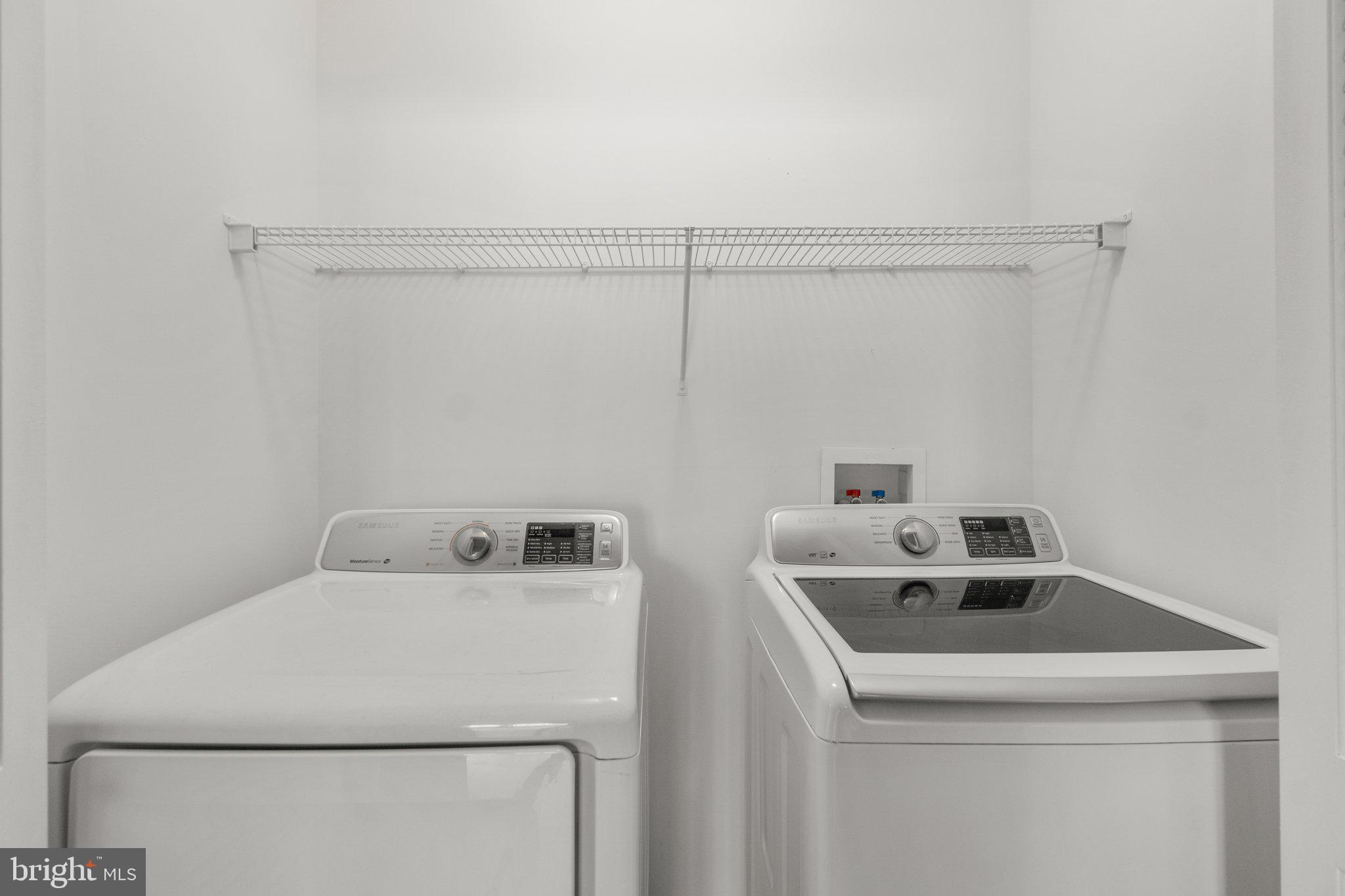 VILLAGE OF MILL RUN - Residential