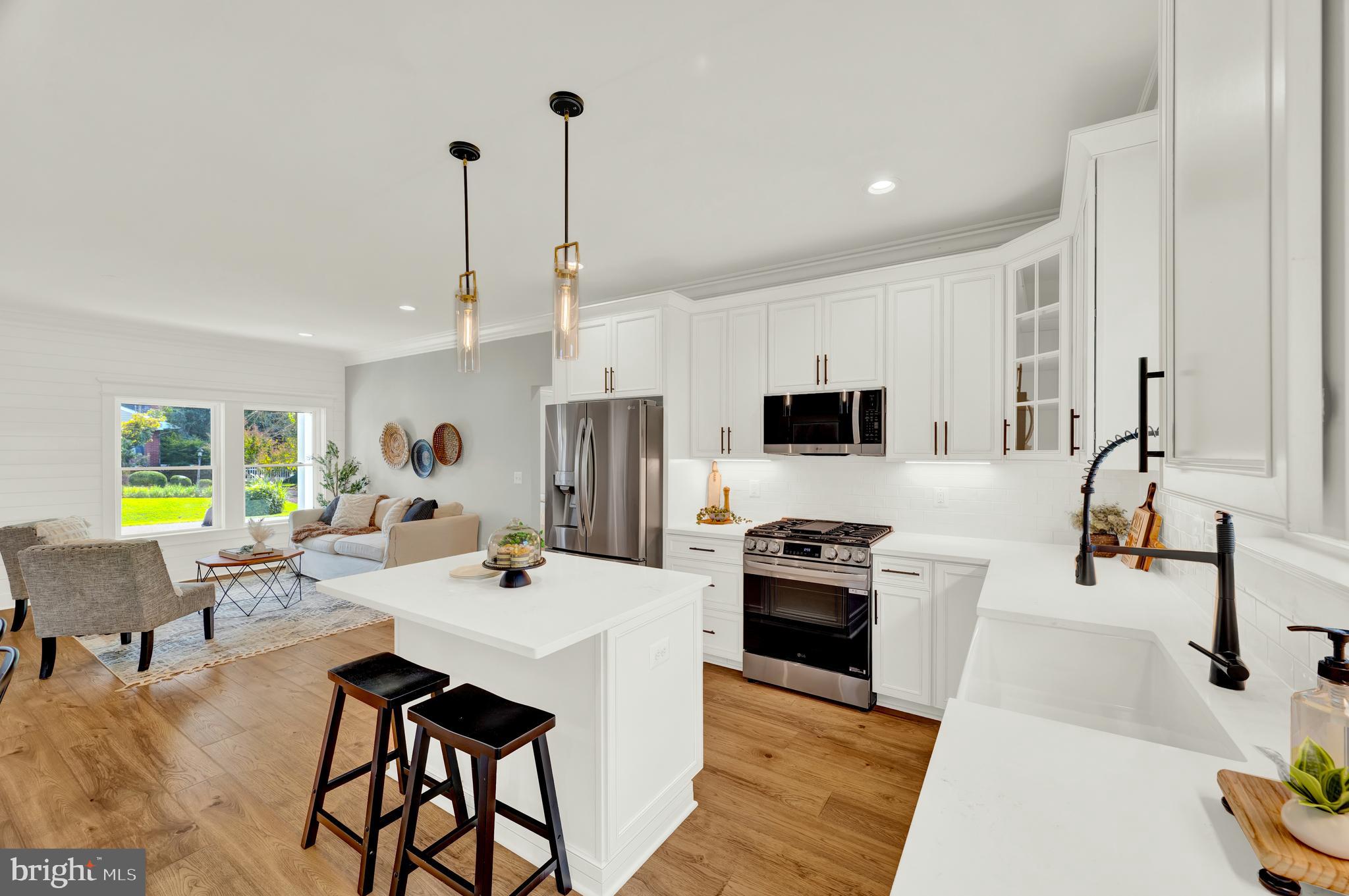 OAKLAWN - Residential