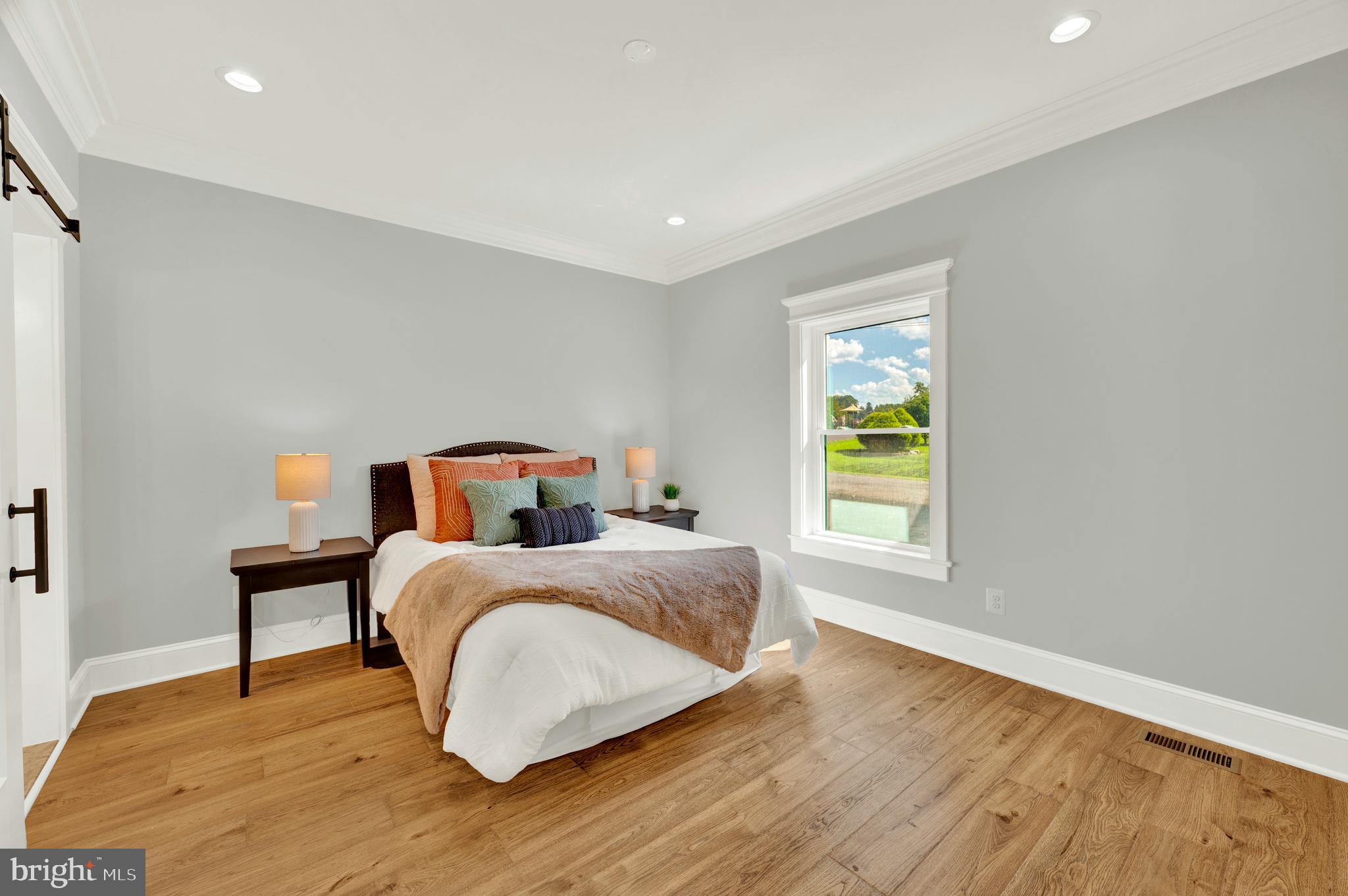 OAKLAWN - Residential