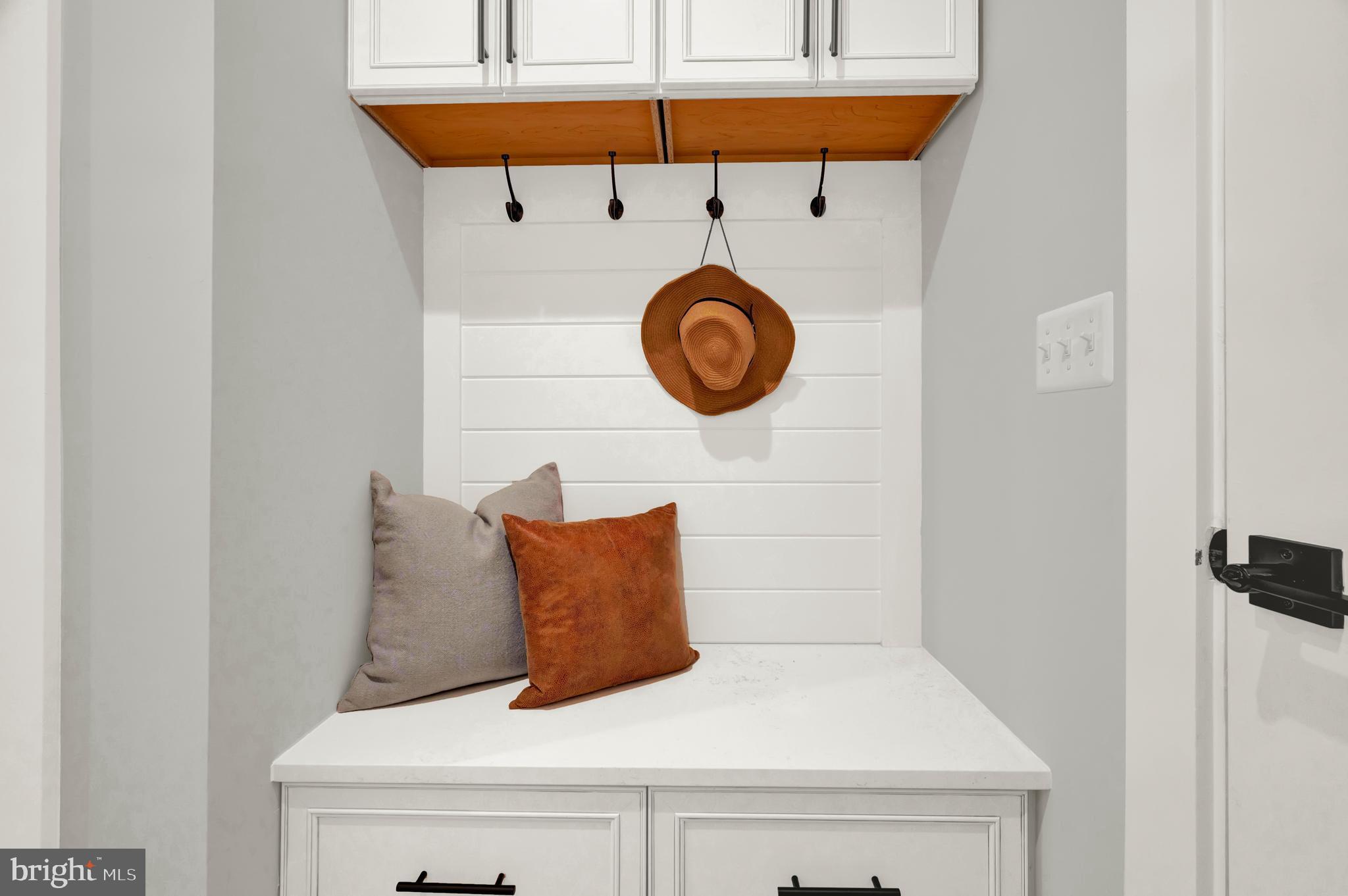 OAKLAWN - Residential