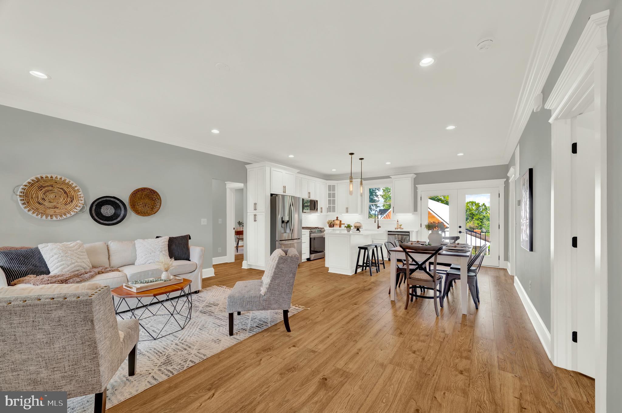 OAKLAWN - Residential