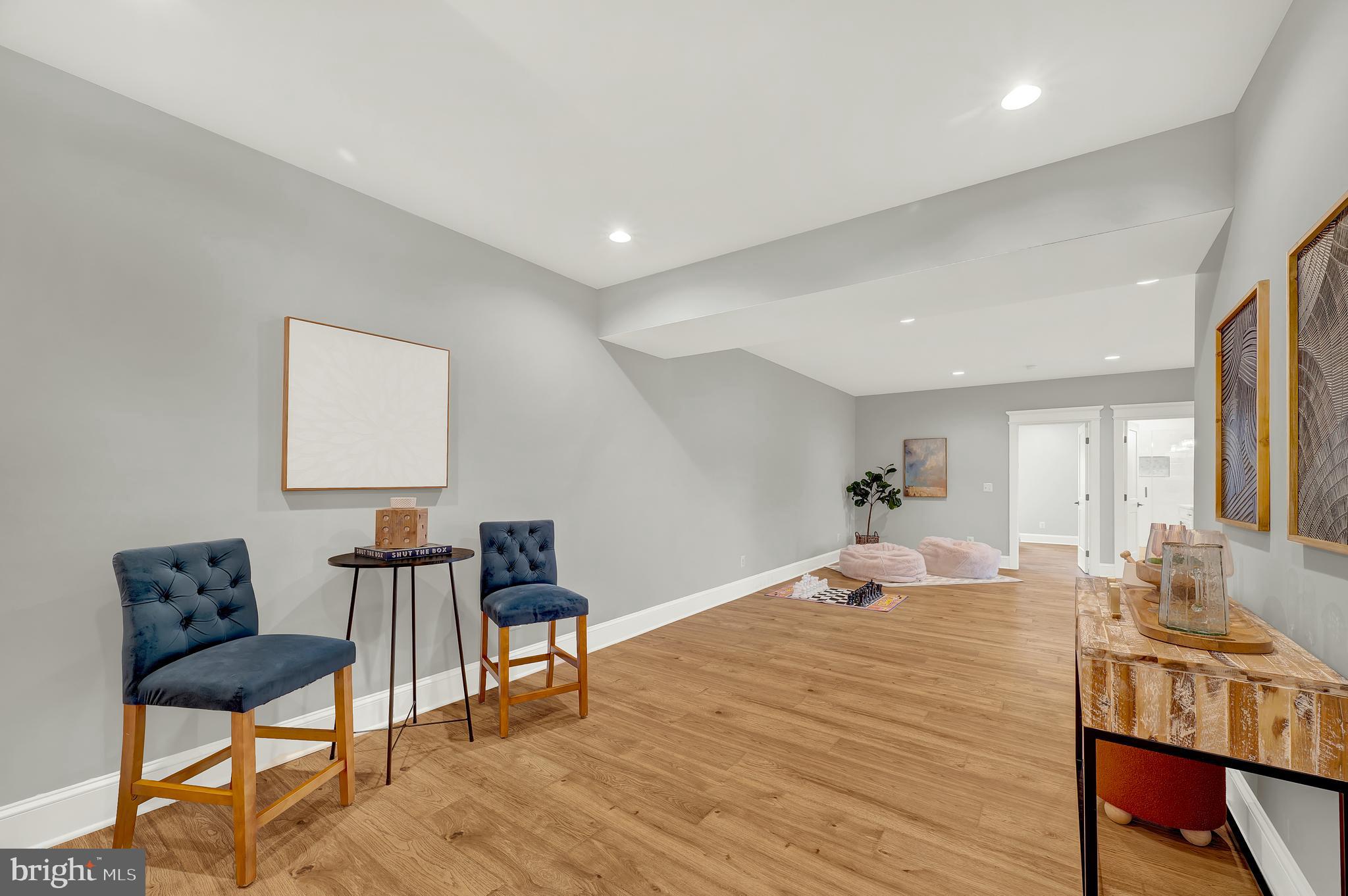 OAKLAWN - Residential