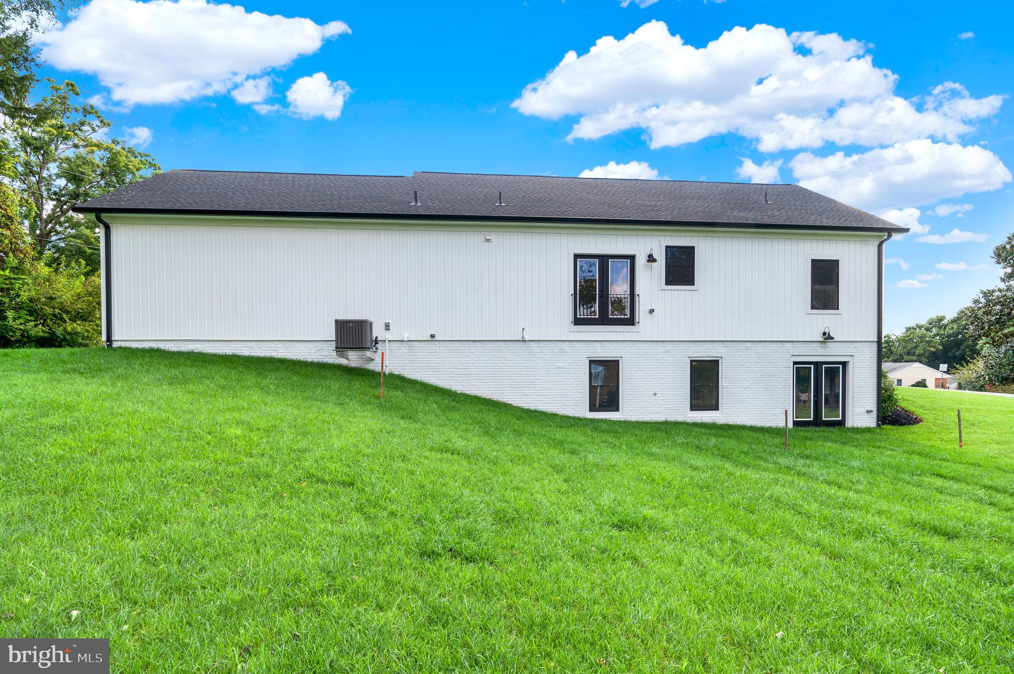 OAKLAWN - Residential