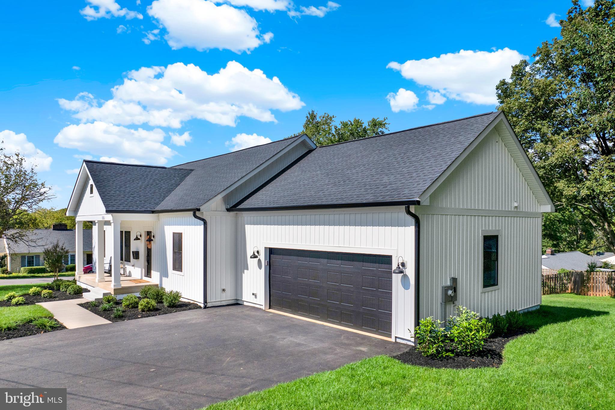 OAKLAWN - Residential